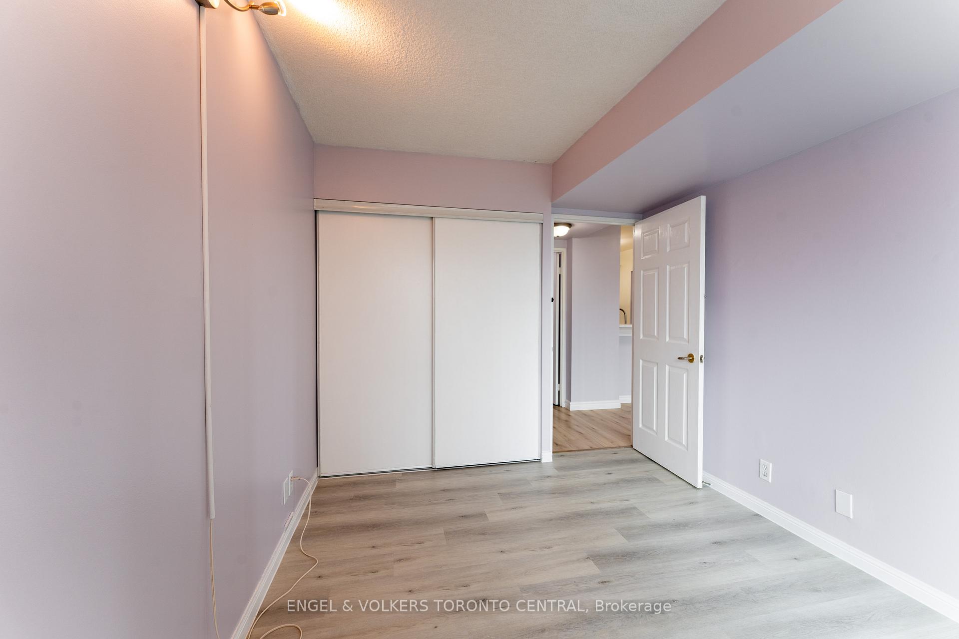 Photo 26 of Unit 715, 1 Lee Centre Drive, Scarborough, Woburn — HOMEH