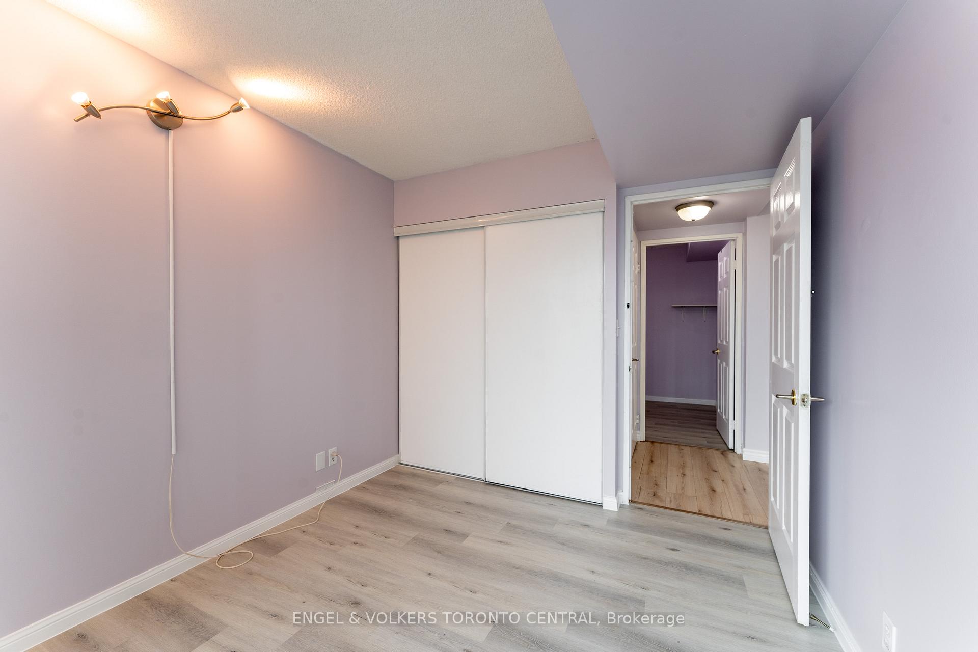 Photo 22 of Unit 715, 1 Lee Centre Drive, Scarborough, Woburn — HOMEH