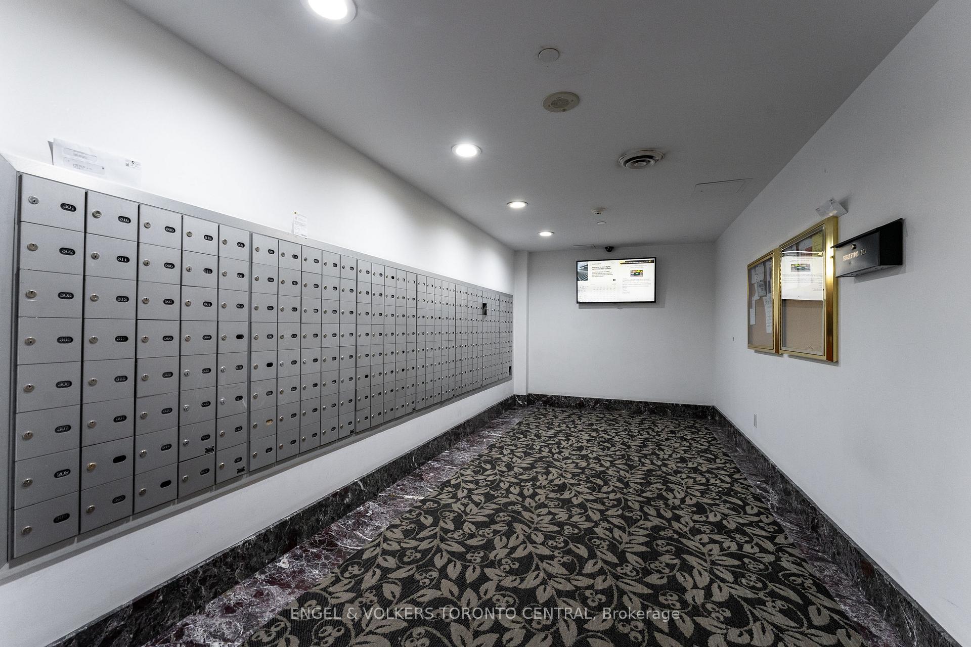 Photo 37 of Unit 715, 1 Lee Centre Drive, Scarborough, Woburn — HOMEH