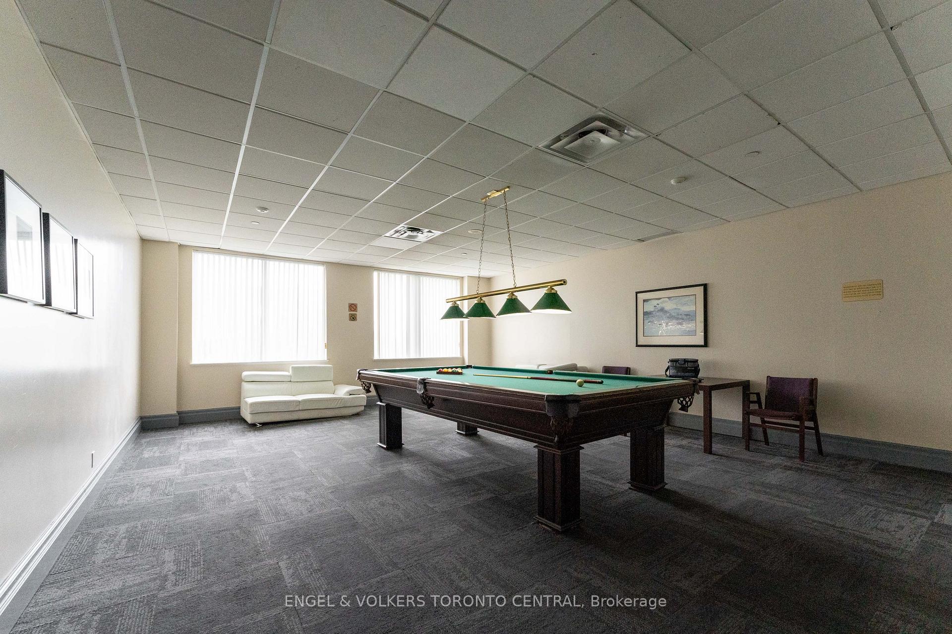Photo 39 of Unit 715, 1 Lee Centre Drive, Scarborough, Woburn — HOMEH