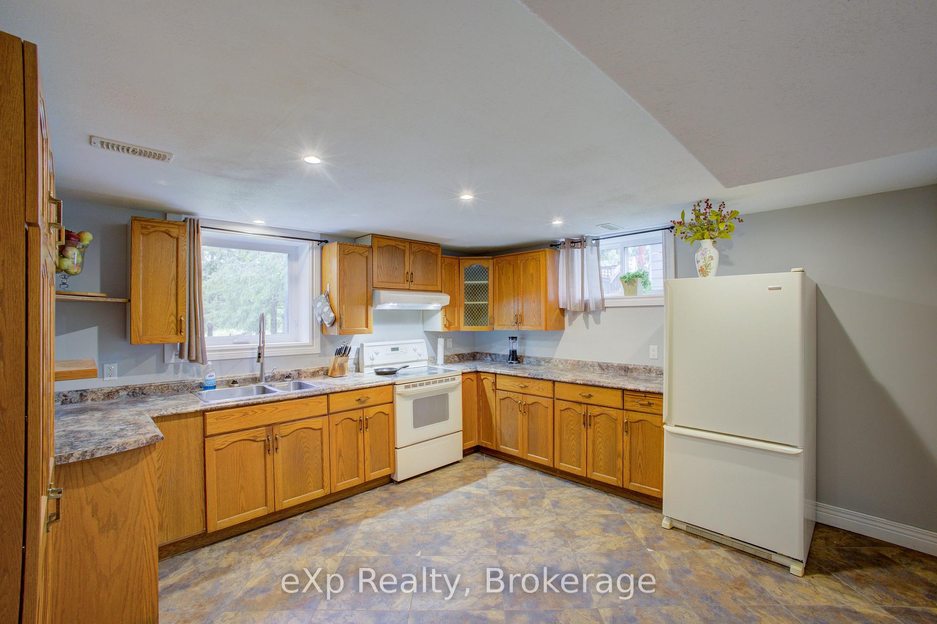 Photo 26 of 2033 Mill Street, Howick — HOMEH