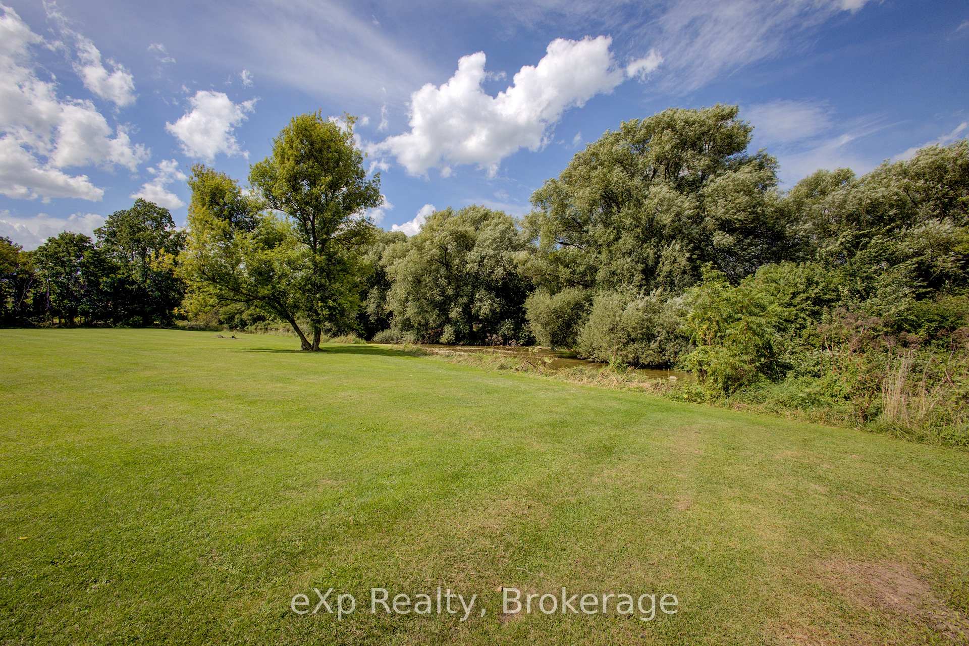 Photo 42 of 2033 Mill Street, Howick — HOMEH