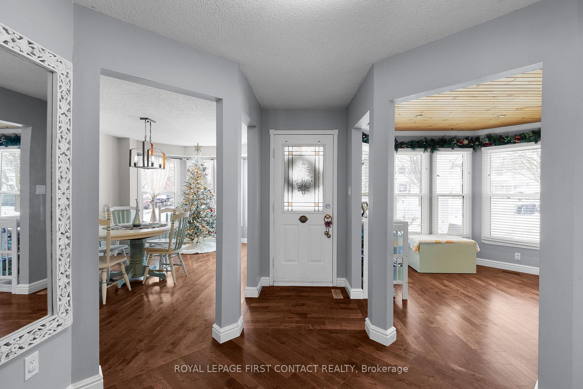 Photo 6 of 950 Linden Street, Innisfil, Alcona — HOMEH