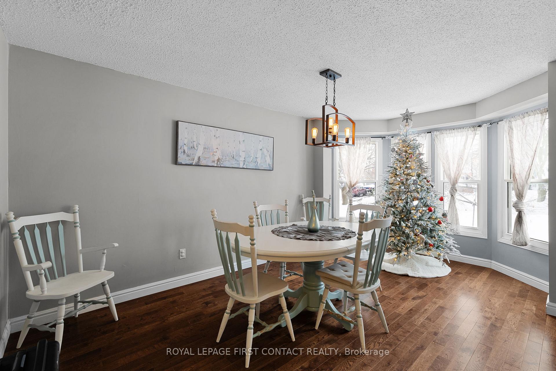 Photo 7 of 950 Linden Street, Innisfil, Alcona — HOMEH