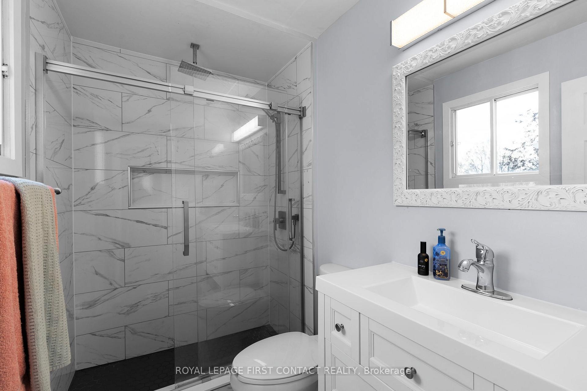 Photo 26 of 950 Linden Street, Innisfil, Alcona — HOMEH
