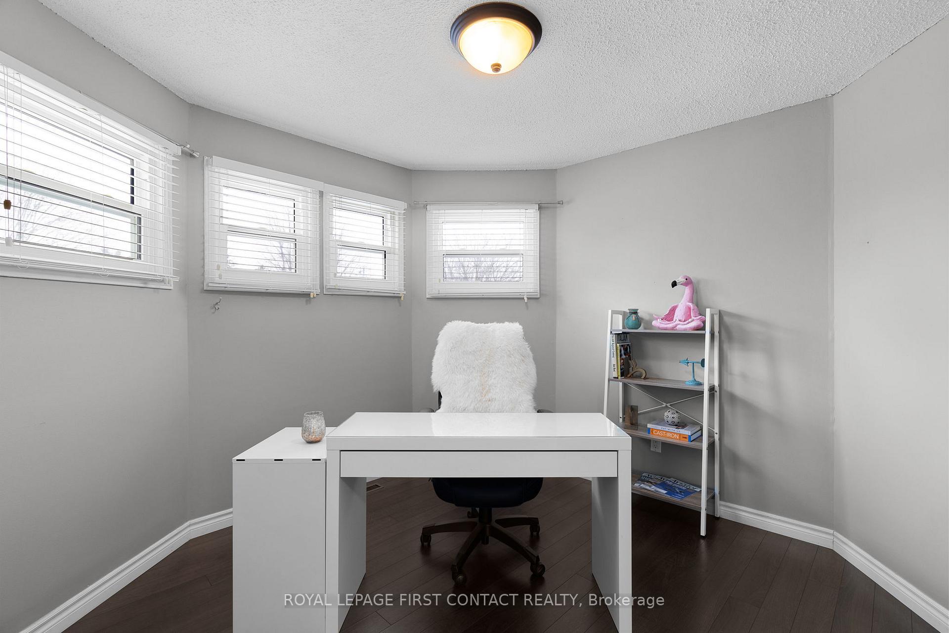 Photo 32 of 950 Linden Street, Innisfil, Alcona — HOMEH