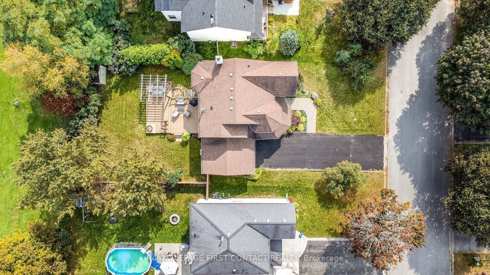 Photo 43 of 950 Linden Street, Innisfil, Alcona — HOMEH