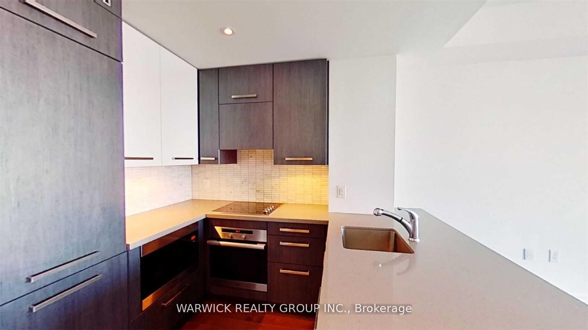 Photo 2 of Unit 3409, 8 The Esplanade, Toronto, Waterfront Communities — HOMEH