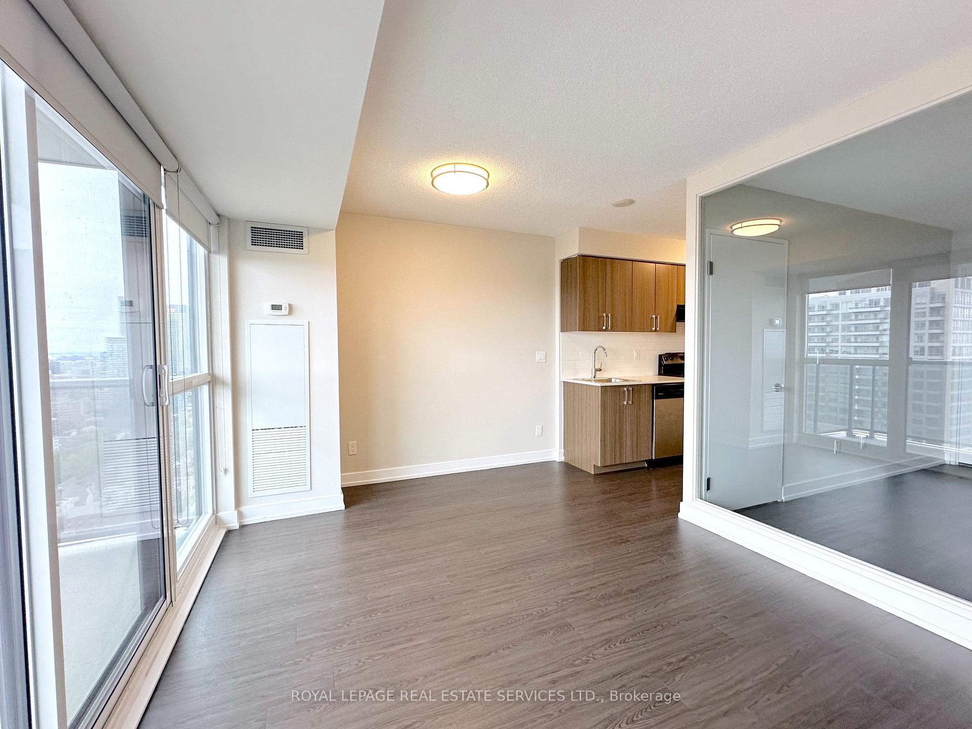 Photo 11 of Unit 3301, 561 Sherbourne Street, Toronto, North St. James Town — HOMEH