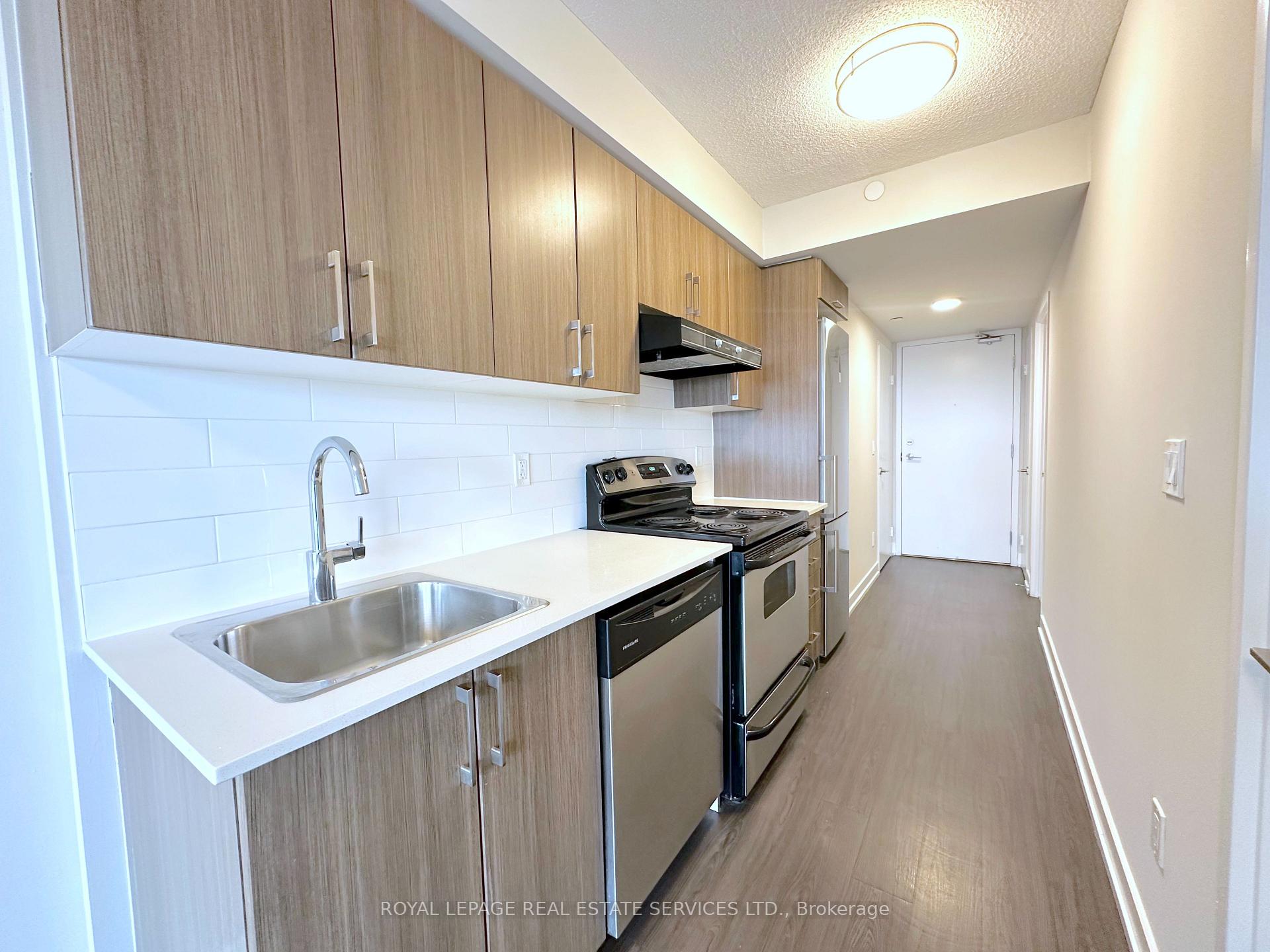 Photo 13 of Unit 3301, 561 Sherbourne Street, Toronto, North St. James Town — HOMEH