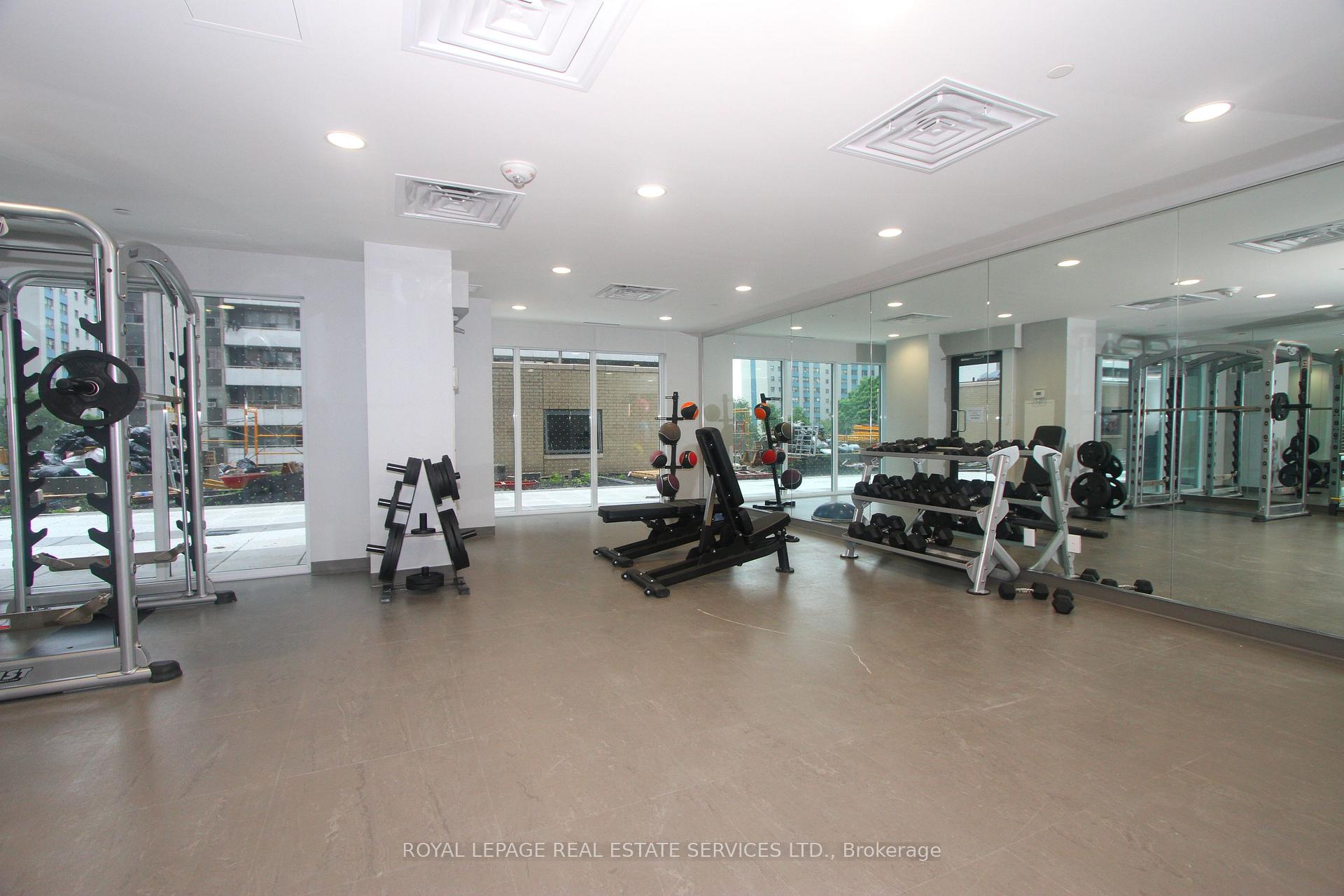 Photo 7 of Unit 3301, 561 Sherbourne Street, Toronto, North St. James Town — HOMEH