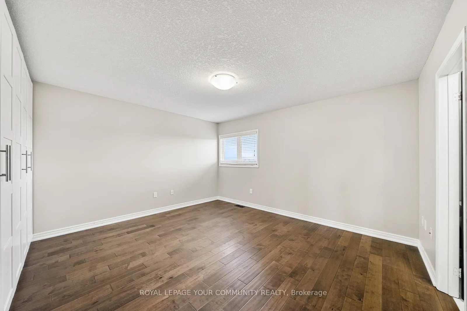 Photo 24 of Unit Upper, 1821 Lamstone Street, Innisfil, Alcona — HOMEH