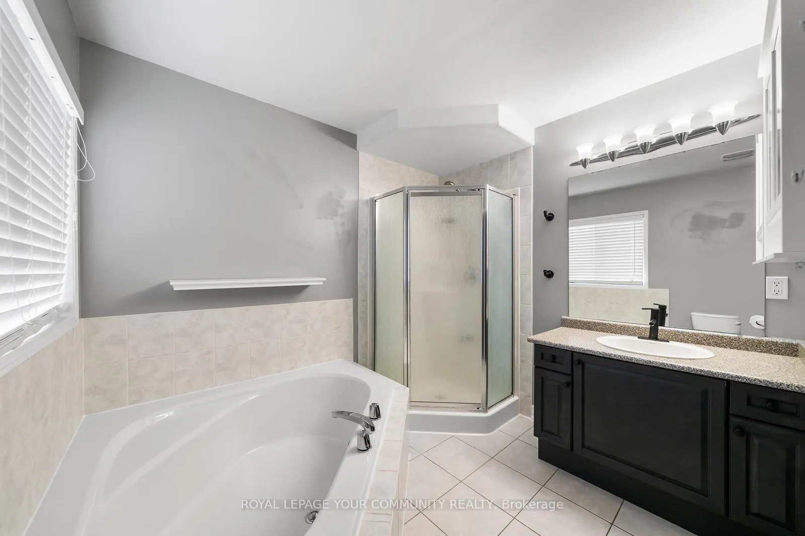 Photo 27 of Unit Upper, 1821 Lamstone Street, Innisfil, Alcona — HOMEH