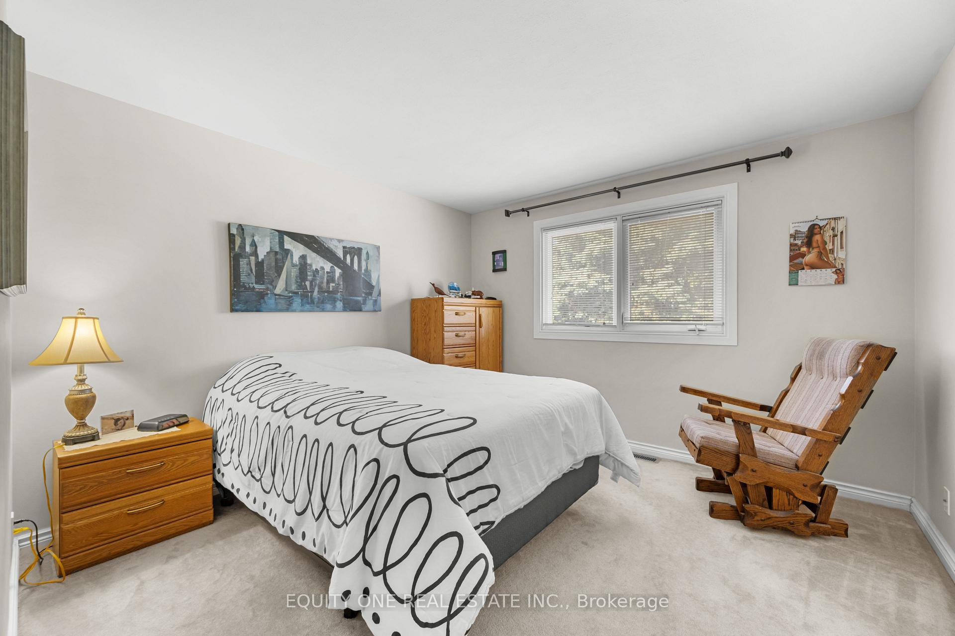 Photo 16 of 2 Parkside Crescent, Ottawa, Meadowlands/Crestview — HOMEH