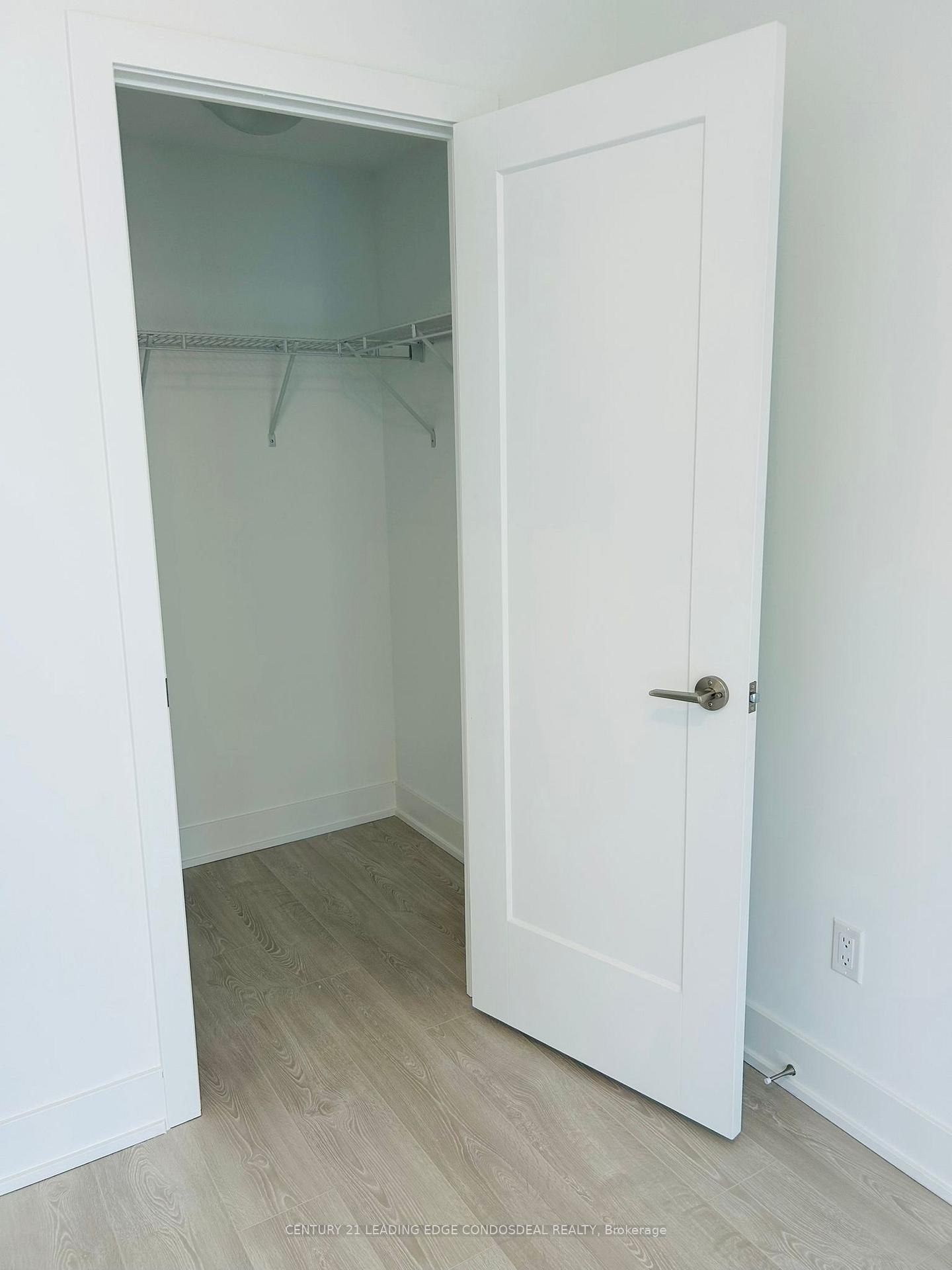 Photo 7 of Unit 1914, 2545 Simcoe Street N, Oshawa, Windfields — HOMEH