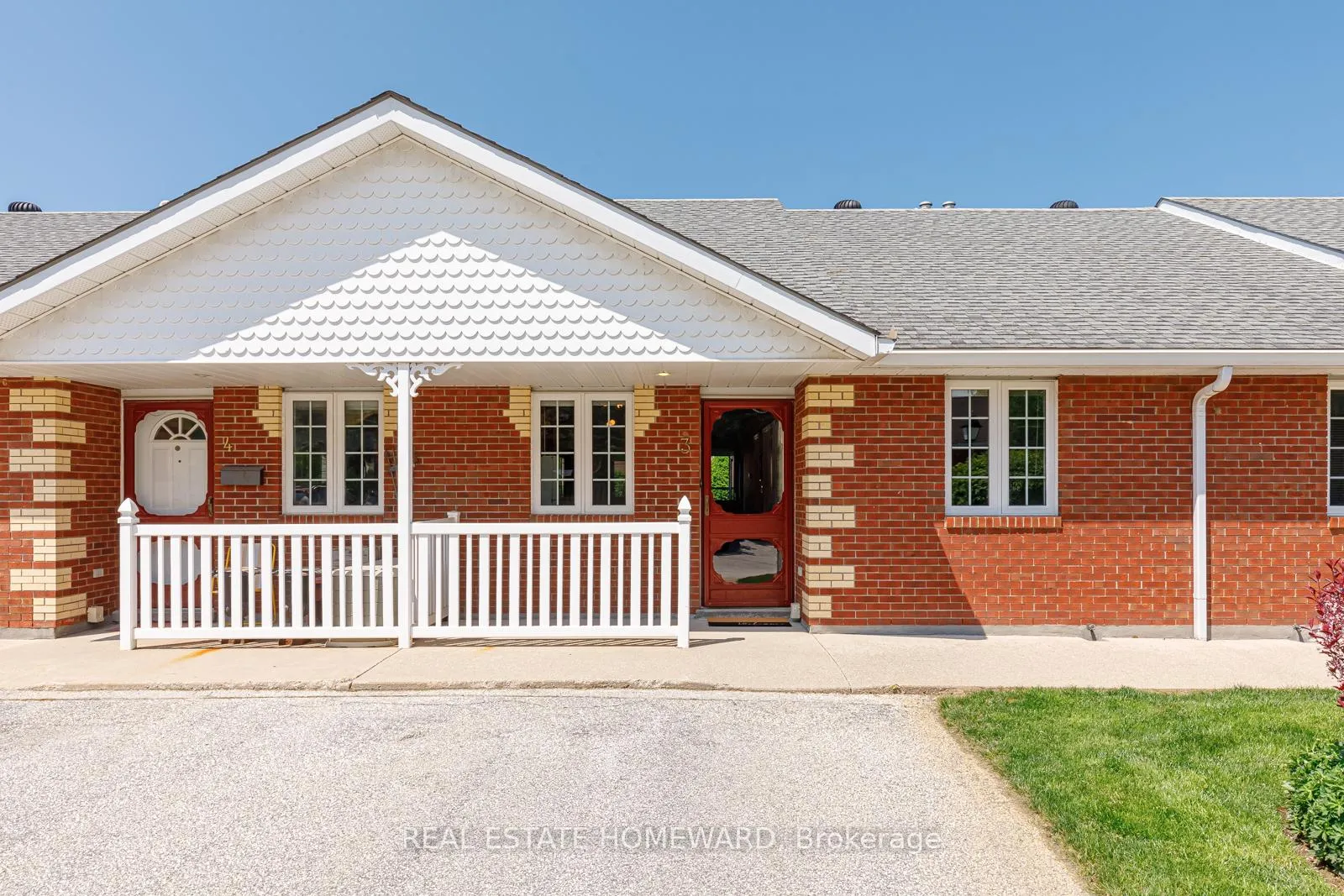 Photo 2 of Unit 3, 346 Peel Street, Collingwood — HOMEH