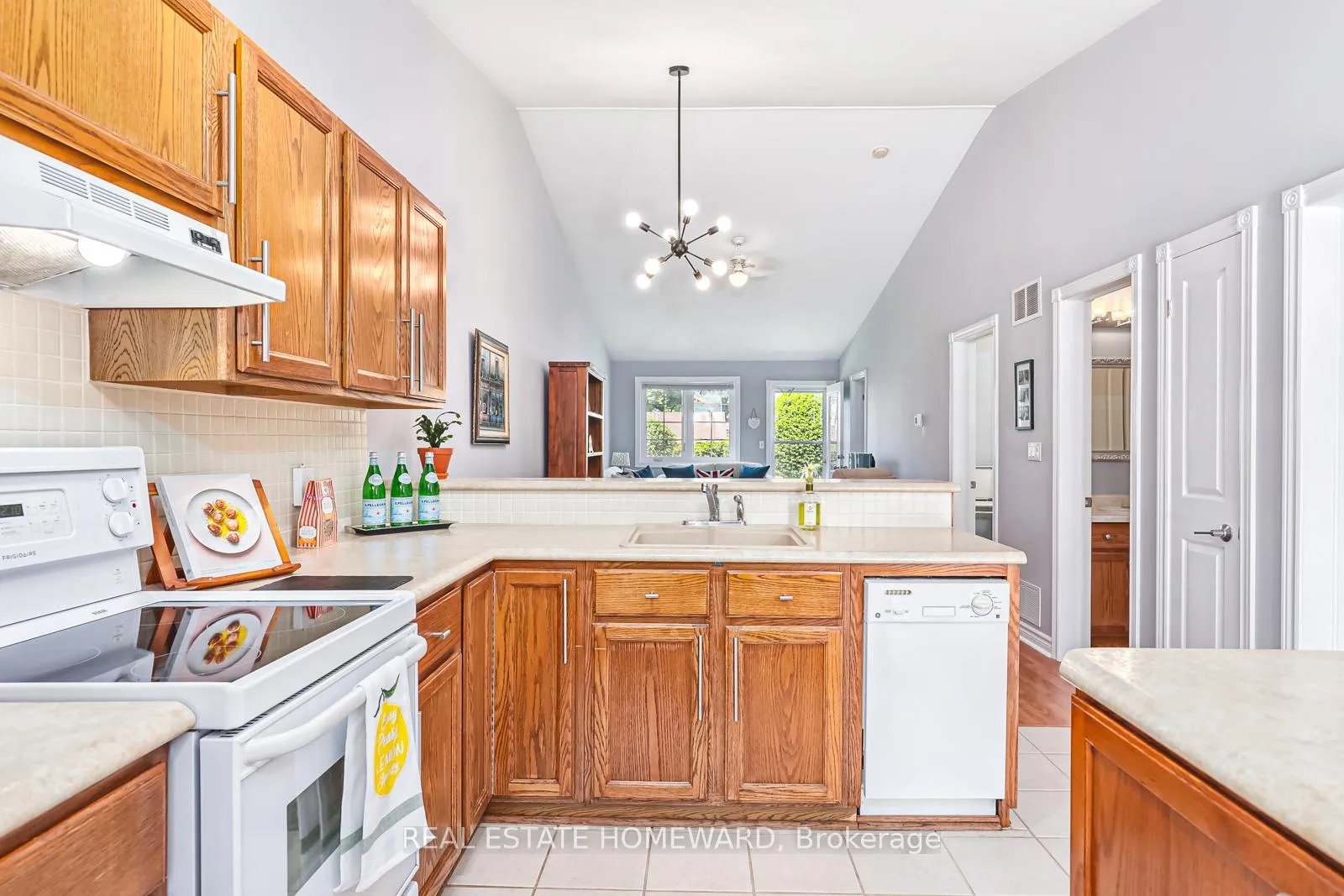 Photo 8 of Unit 3, 346 Peel Street, Collingwood — HOMEH