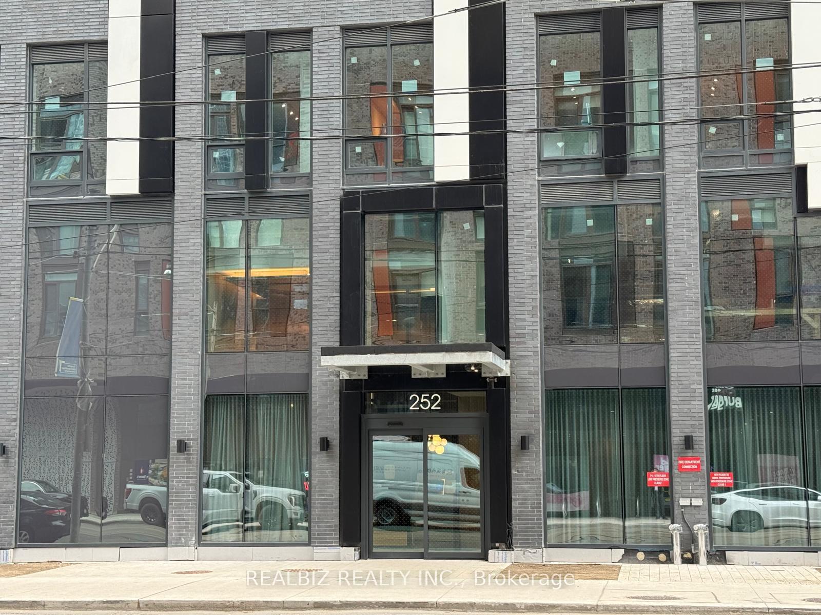 Photo 3 of Unit 3611, 252 Church Street, Toronto, Church-Yonge Corridor — HOMEH