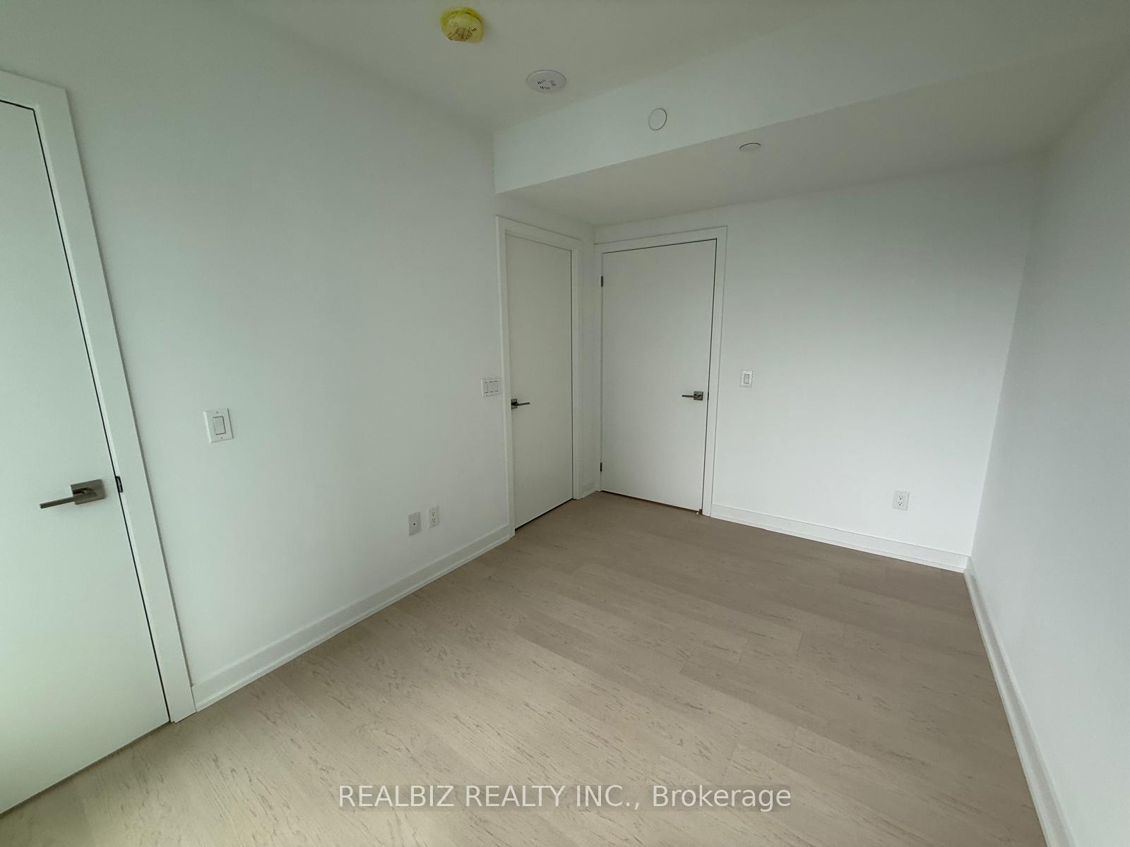 Photo 4 of Unit 3611, 252 Church Street, Toronto, Church-Yonge Corridor — HOMEH