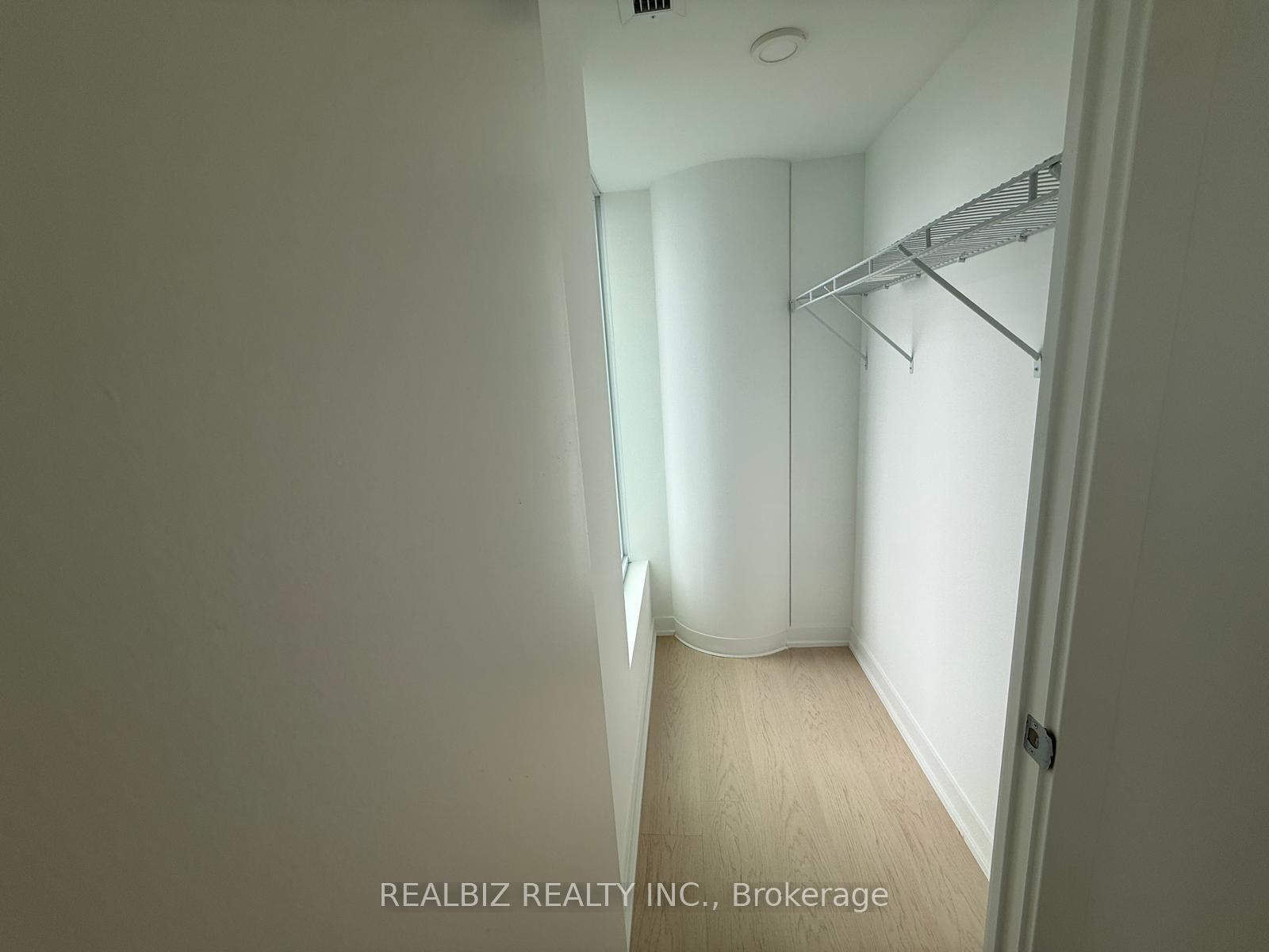 Photo 6 of Unit 3611, 252 Church Street, Toronto, Church-Yonge Corridor — HOMEH