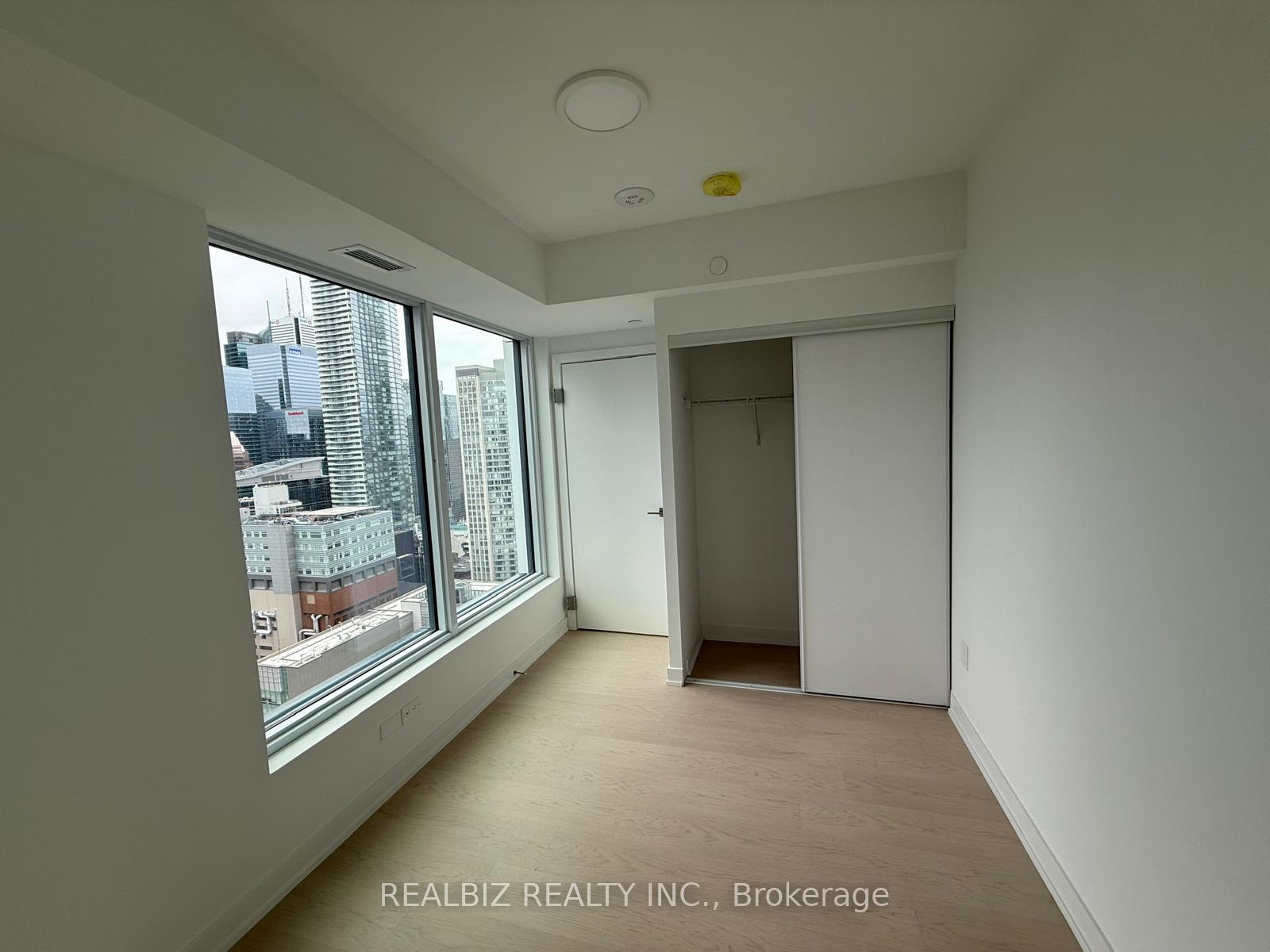 Photo 9 of Unit 3611, 252 Church Street, Toronto, Church-Yonge Corridor — HOMEH