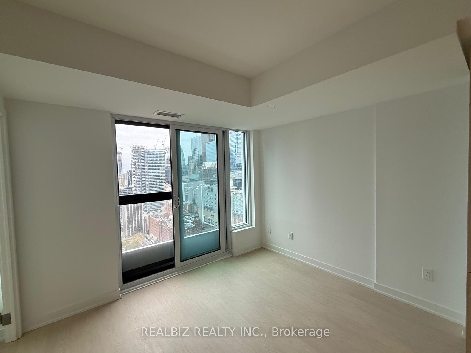 Photo 7 of Unit 3611, 252 Church Street, Toronto, Church-Yonge Corridor — HOMEH