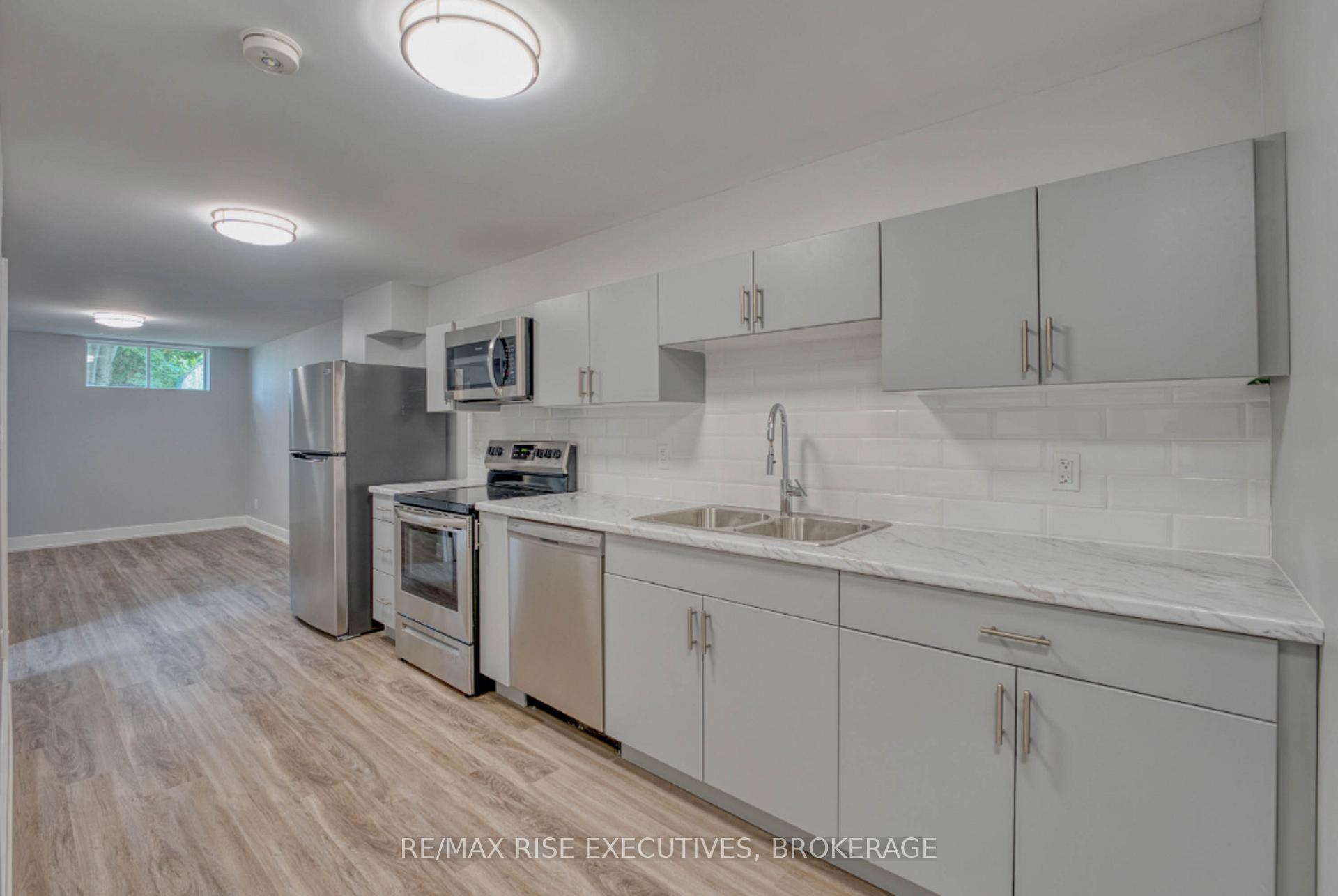 Photo 4 of Unit 2, 597 Gavin Court, Kingston, East Gardiners Rd — HOMEH