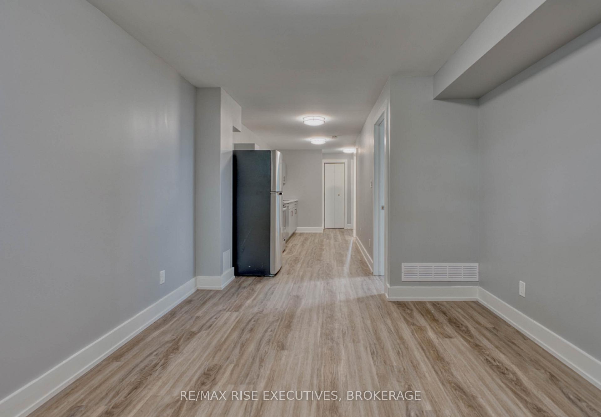 Photo 14 of Unit 2, 597 Gavin Court, Kingston, East Gardiners Rd — HOMEH