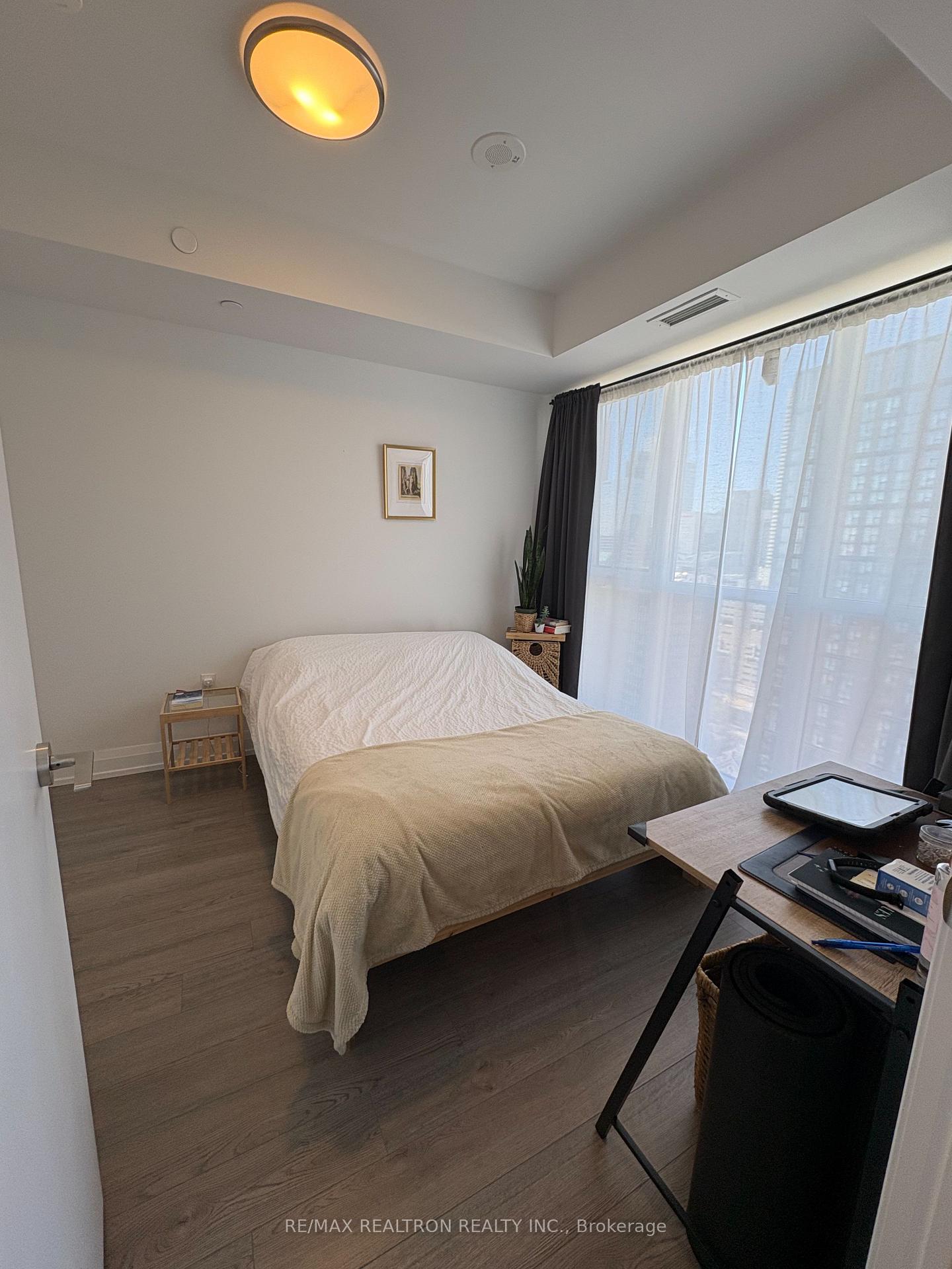 Photo 6 of Unit 3306, 77 Mutual Street, Toronto, Church-Yonge Corridor — HOMEH