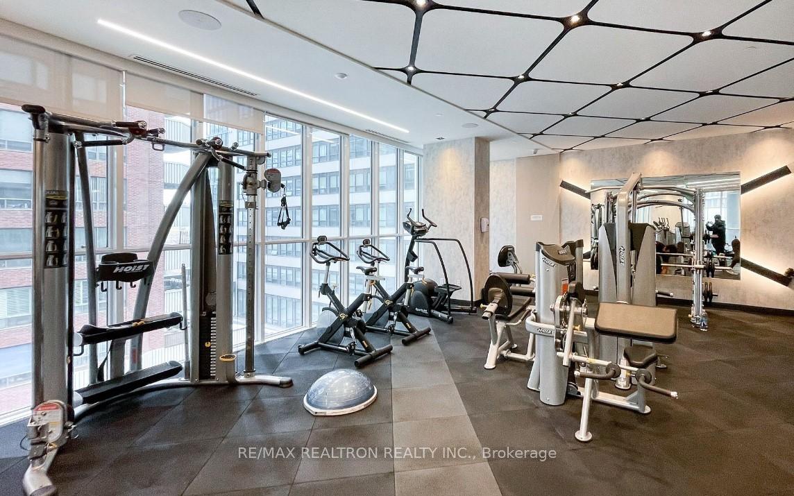 Photo 8 of Unit 3306, 77 Mutual Street, Toronto, Church-Yonge Corridor — HOMEH