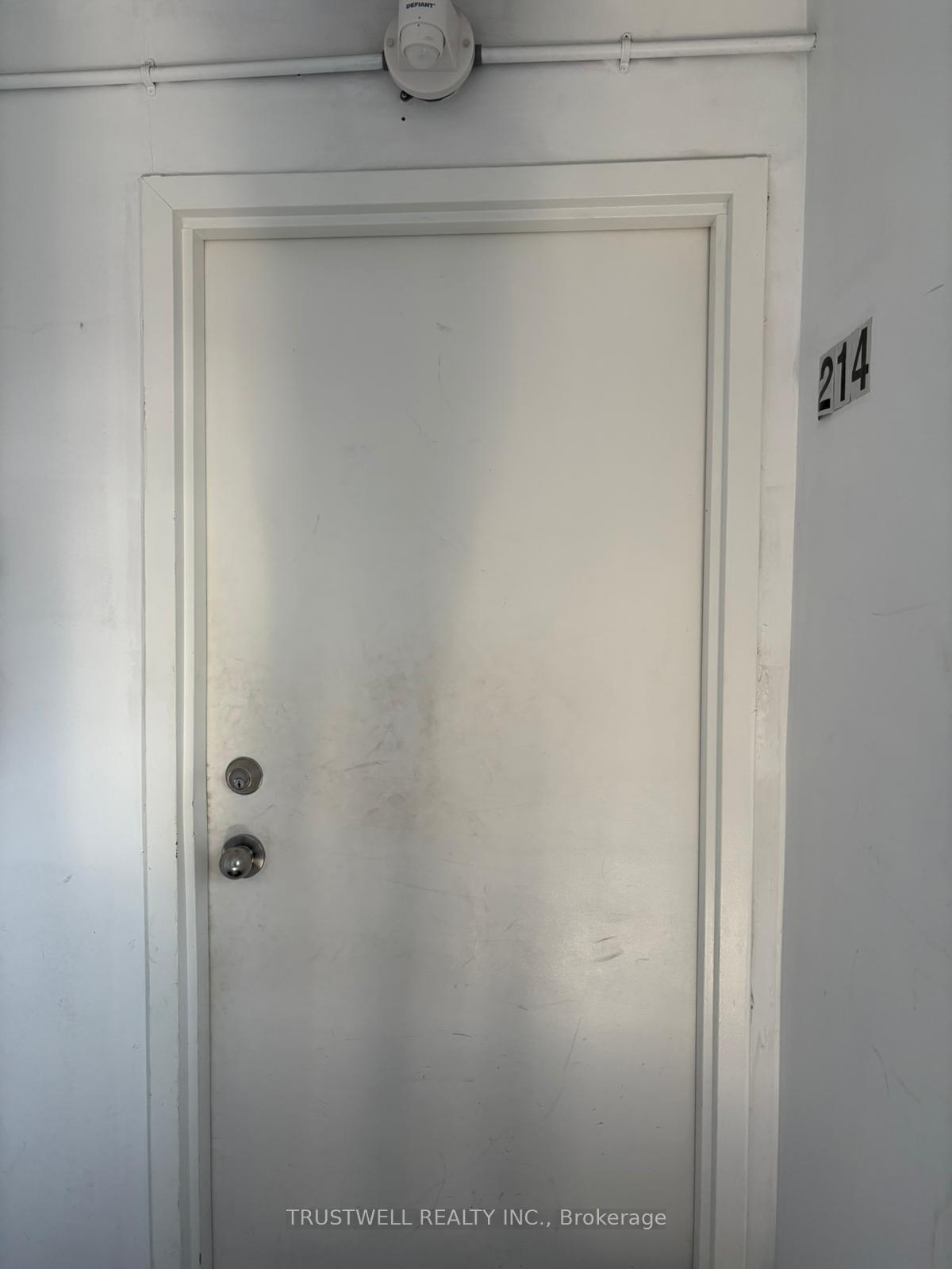 Front of Unit 214, 14810 Yonge Street