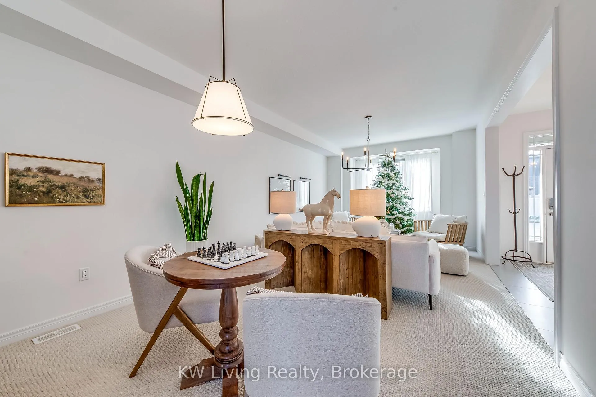 Photo 5 of 4059 Brock Street, Lincoln, Beamsville — HOMEH