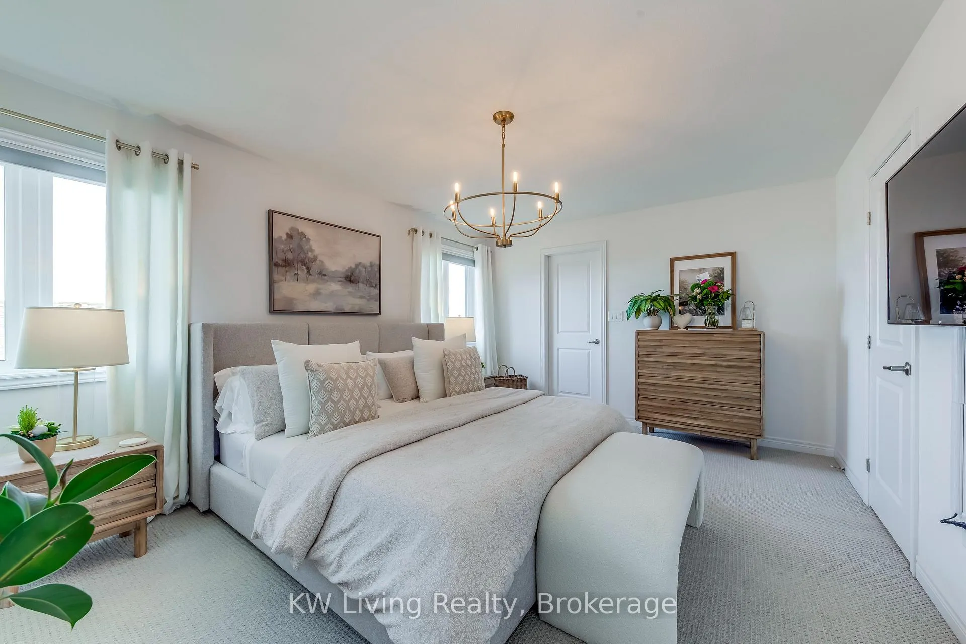 Photo 18 of 4059 Brock Street, Lincoln, Beamsville — HOMEH