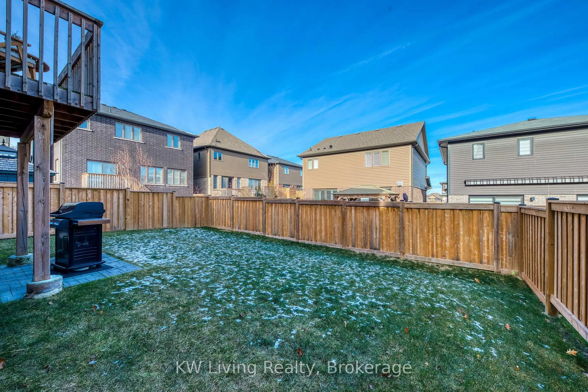 Photo 28 of 4059 Brock Street, Lincoln, Beamsville — HOMEH