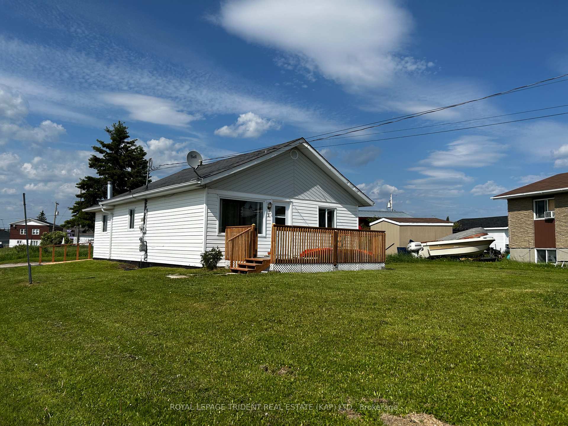 Photo 1 of 2 Albert Street, Kapuskasing — HOMEH