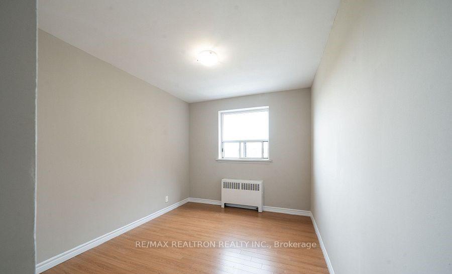 Photo 4 of Unit 221B, 468 Ottawa Street, Hamilton, Corktown — HOMEH