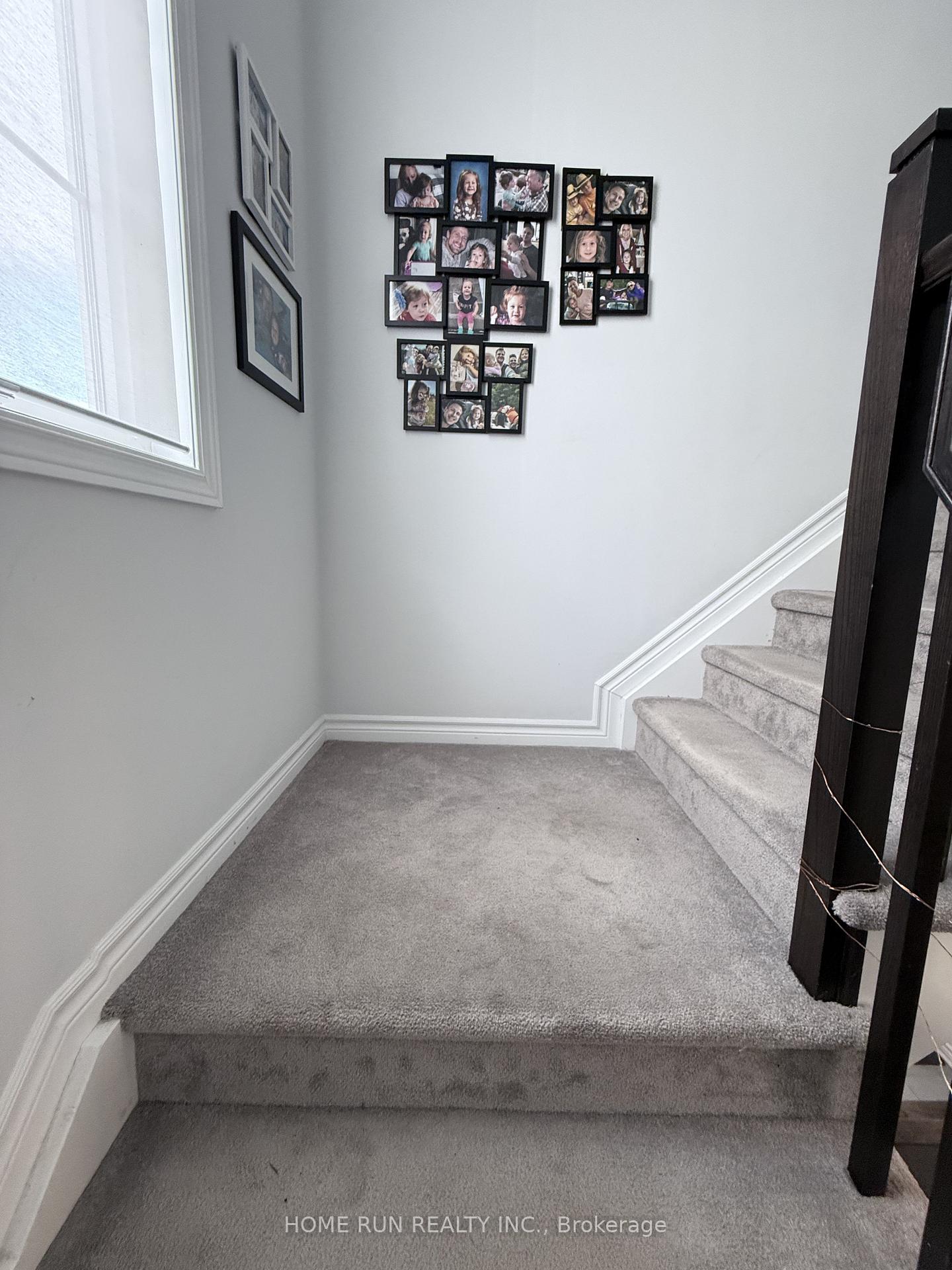 Photo 13 of 348 Rouncey Road, Ottawa, Kanata - Emerald Meadows/Trailwest — HOMEH