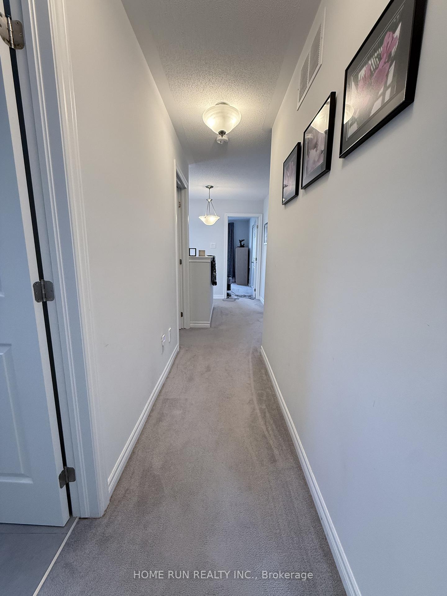 Photo 22 of 348 Rouncey Road, Ottawa, Kanata - Emerald Meadows/Trailwest — HOMEH