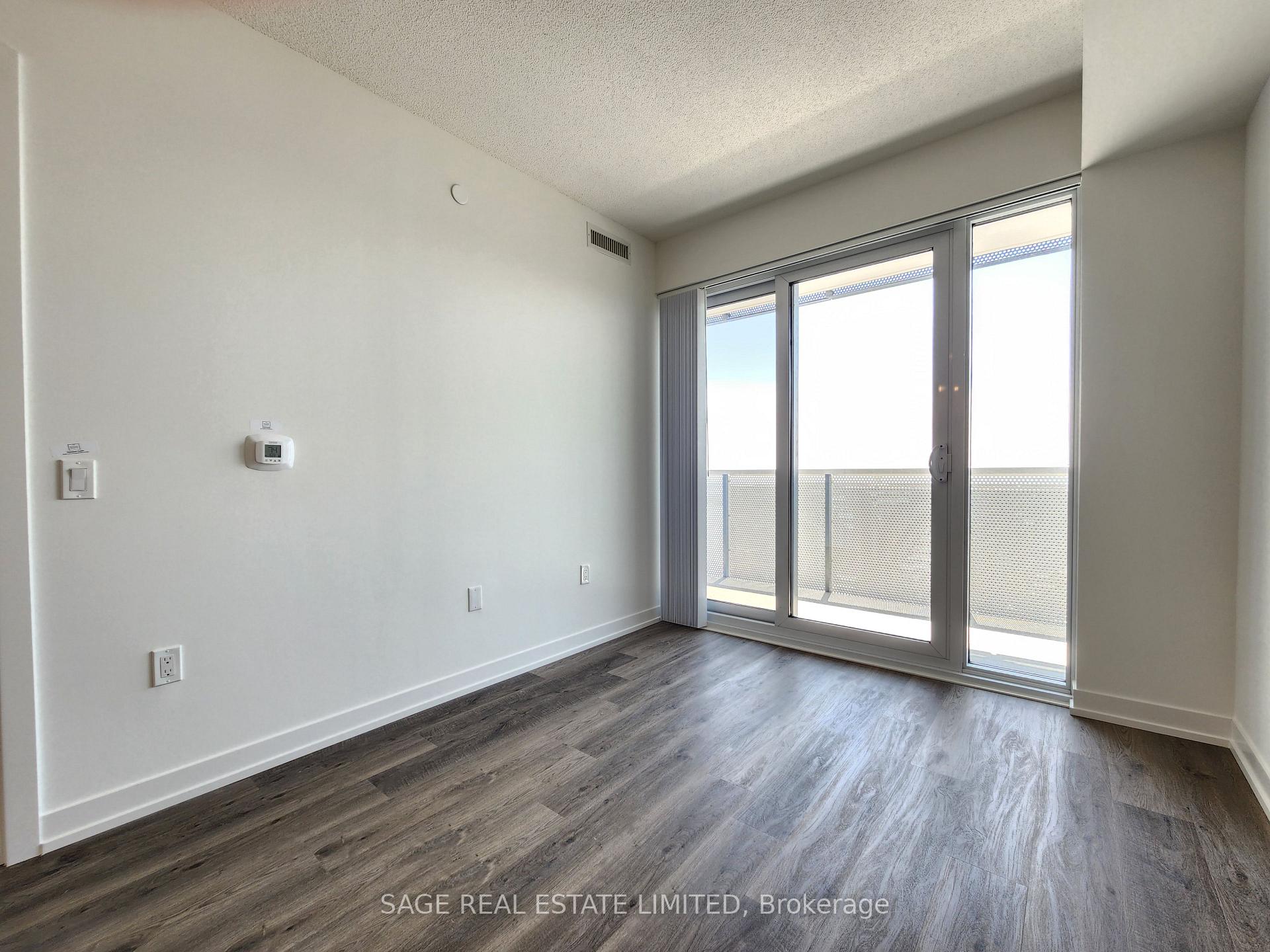 Photo 4 of Unit 4510, 55 Cooper Street, Toronto, Waterfront Communities — HOMEH