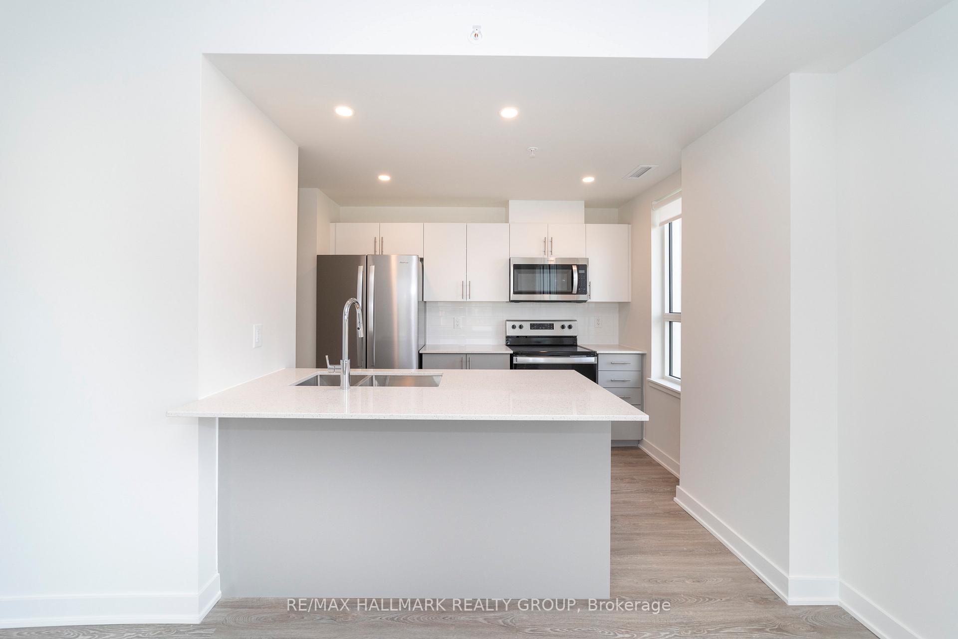 Photo 9 of Unit 302, 353 Gardner Street, Ottawa, Vanier — HOMEH