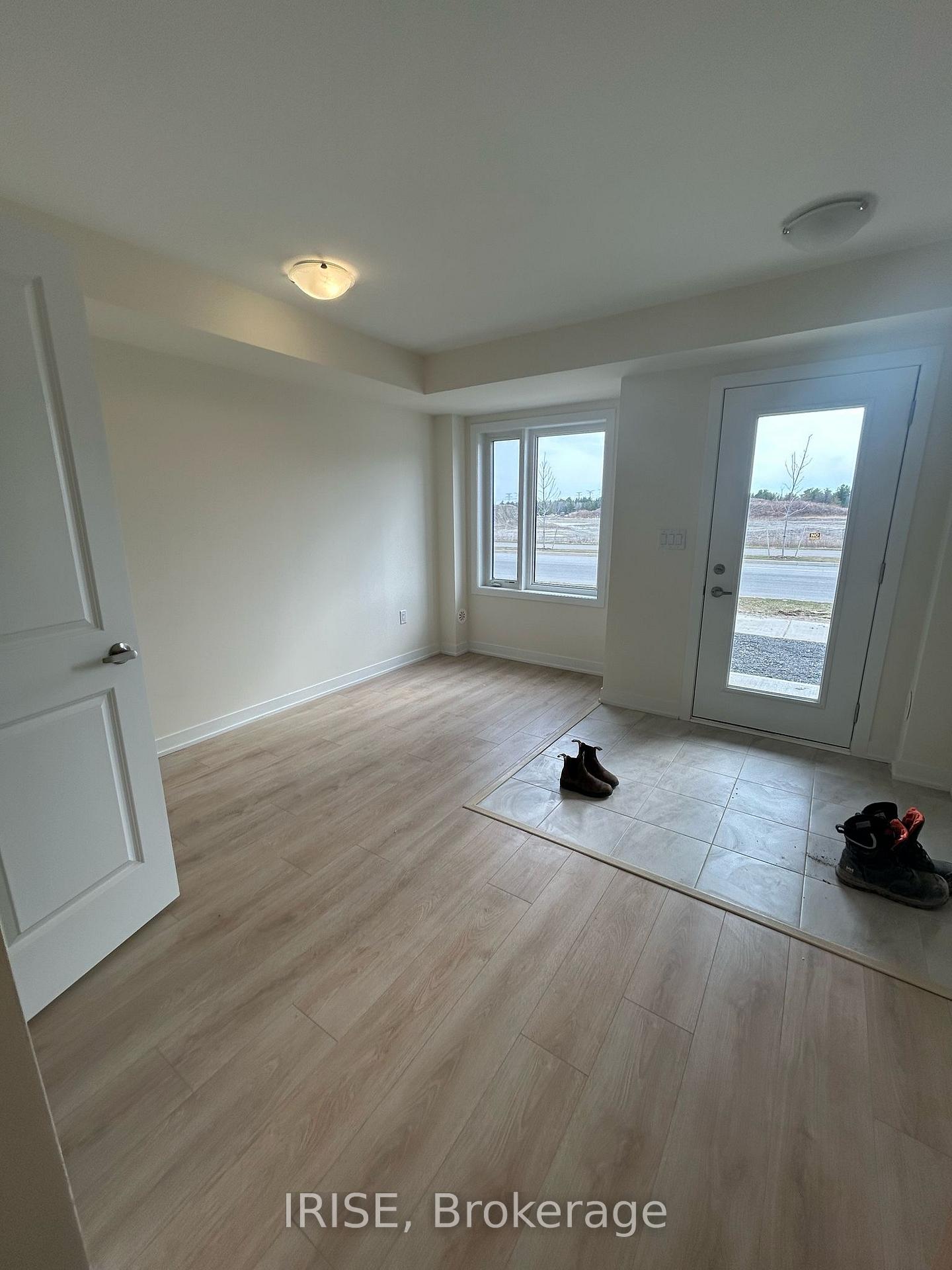 Photo 2 of Unit 603, 1695 Dersan Street, Pickering, Duffin Heights — HOMEH