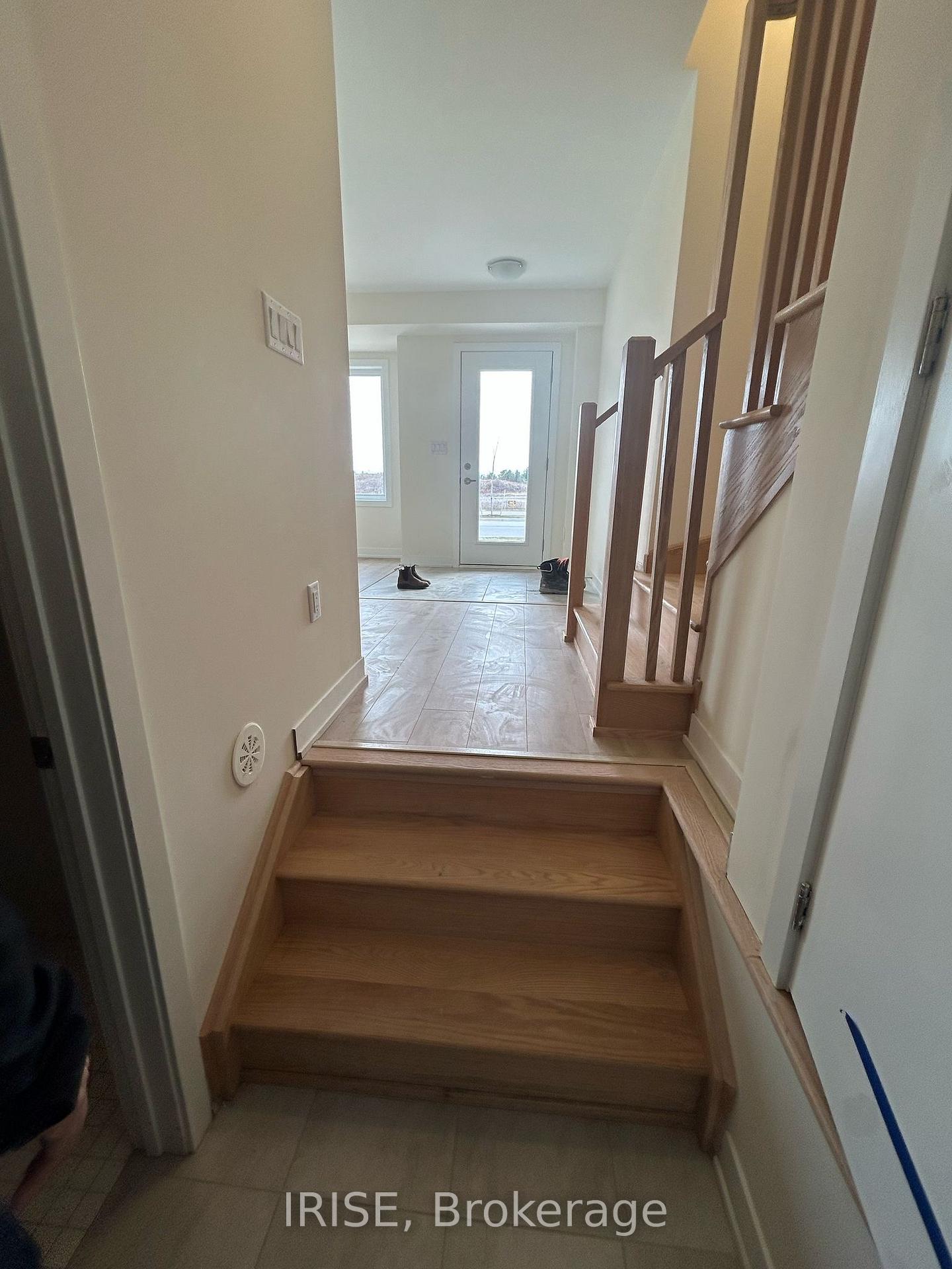 Photo 5 of Unit 603, 1695 Dersan Street, Pickering, Duffin Heights — HOMEH