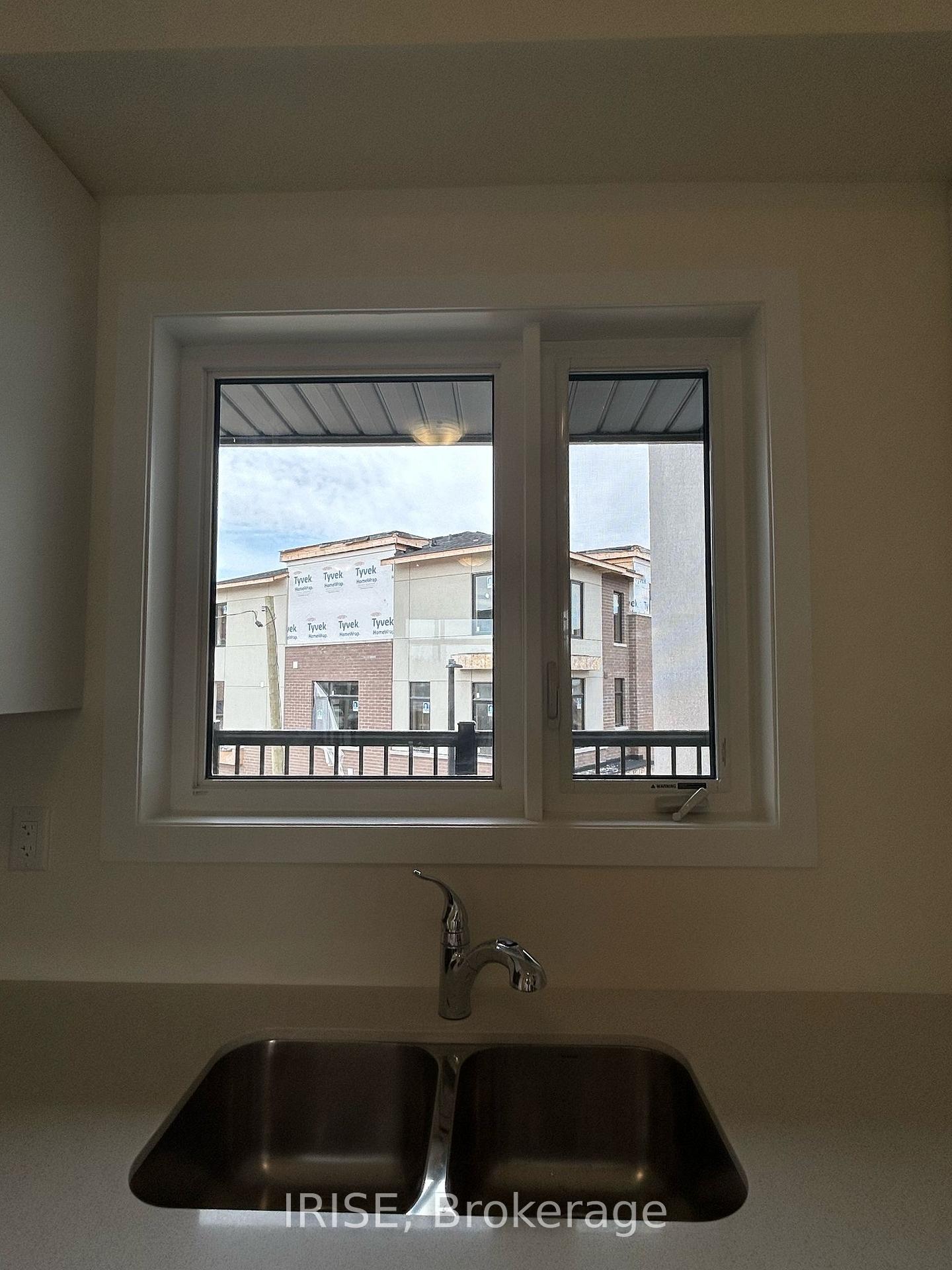 Photo 9 of Unit 603, 1695 Dersan Street, Pickering, Duffin Heights — HOMEH