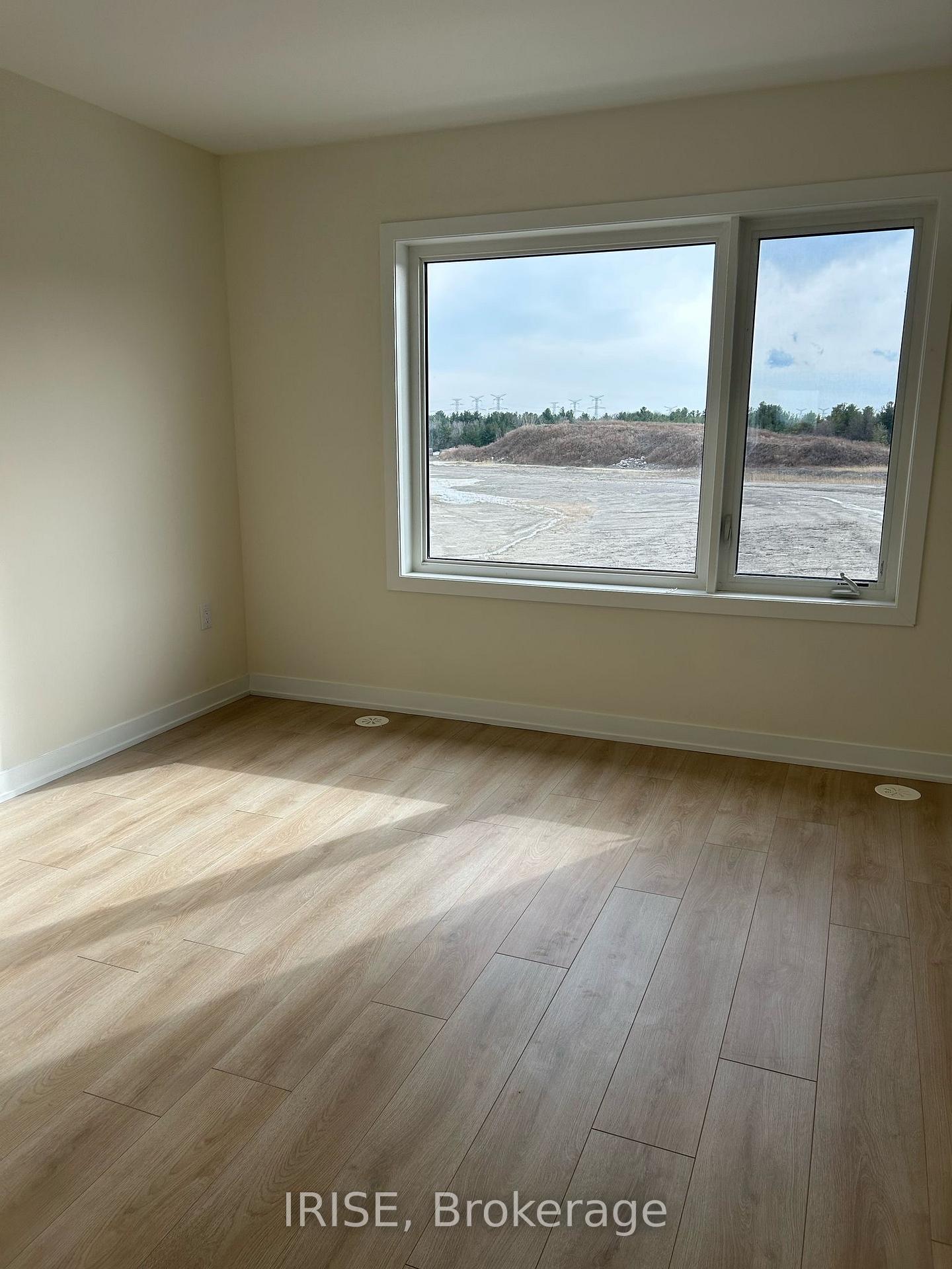 Photo 10 of Unit 603, 1695 Dersan Street, Pickering, Duffin Heights — HOMEH