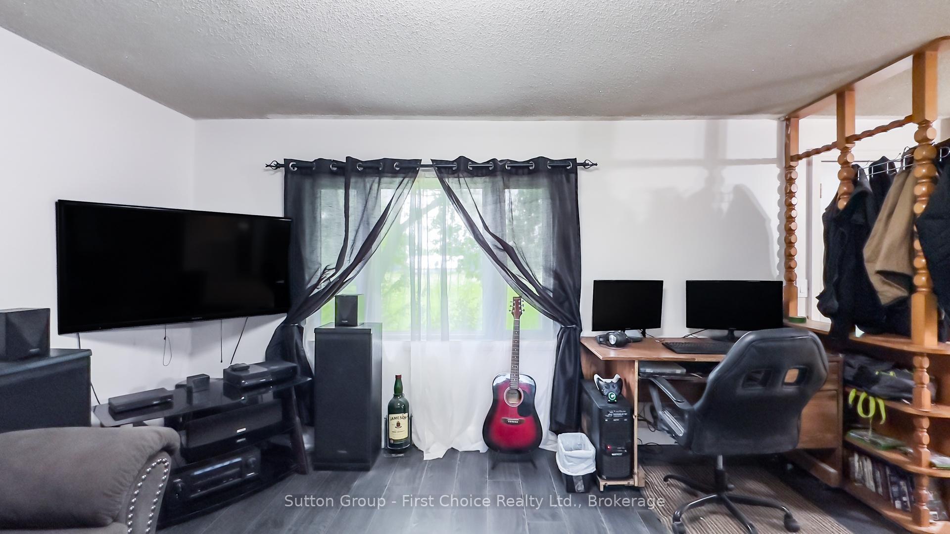 Photo 32 of 44146 Line 34, Huron East, McKillop — HOMEH