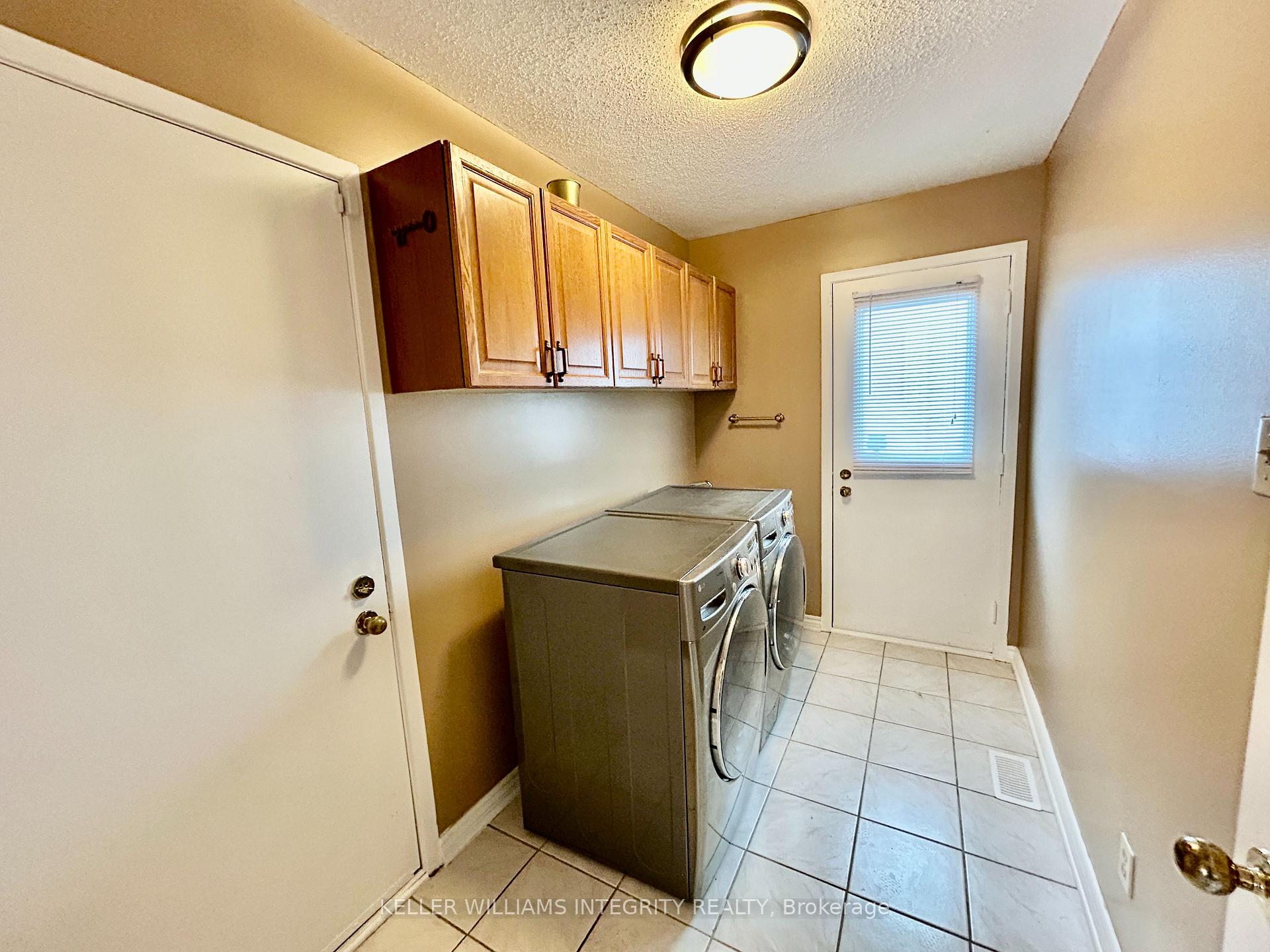 Photo 6 of 14 Pittaway Avenue, Ottawa, Hunt Club Park — HOMEH