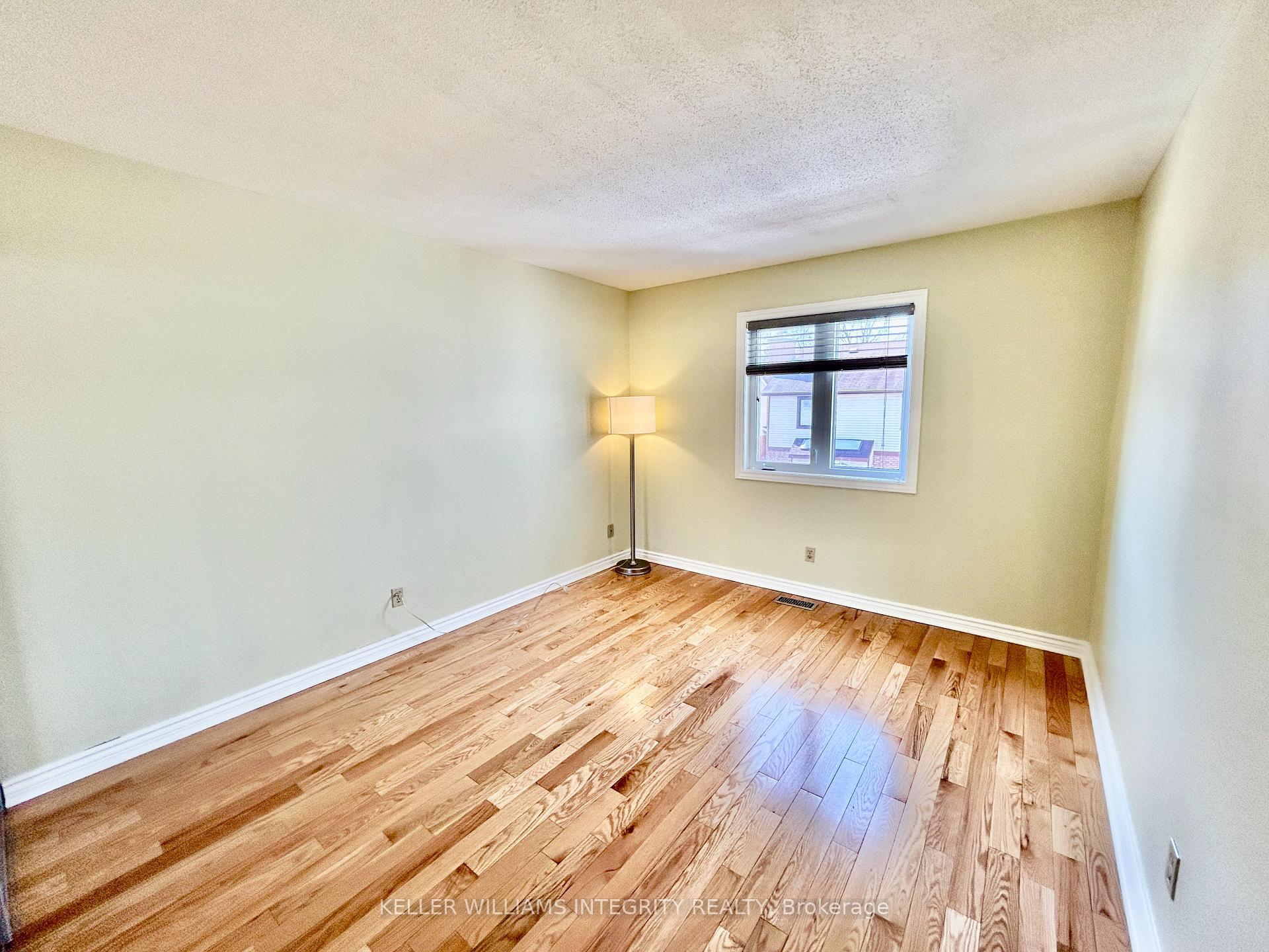 Photo 31 of 14 Pittaway Avenue, Ottawa, Hunt Club Park — HOMEH