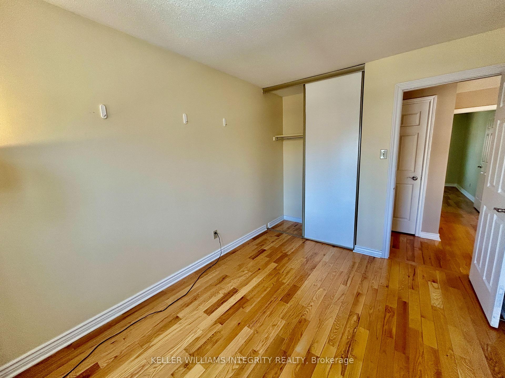 Photo 33 of 14 Pittaway Avenue, Ottawa, Hunt Club Park — HOMEH