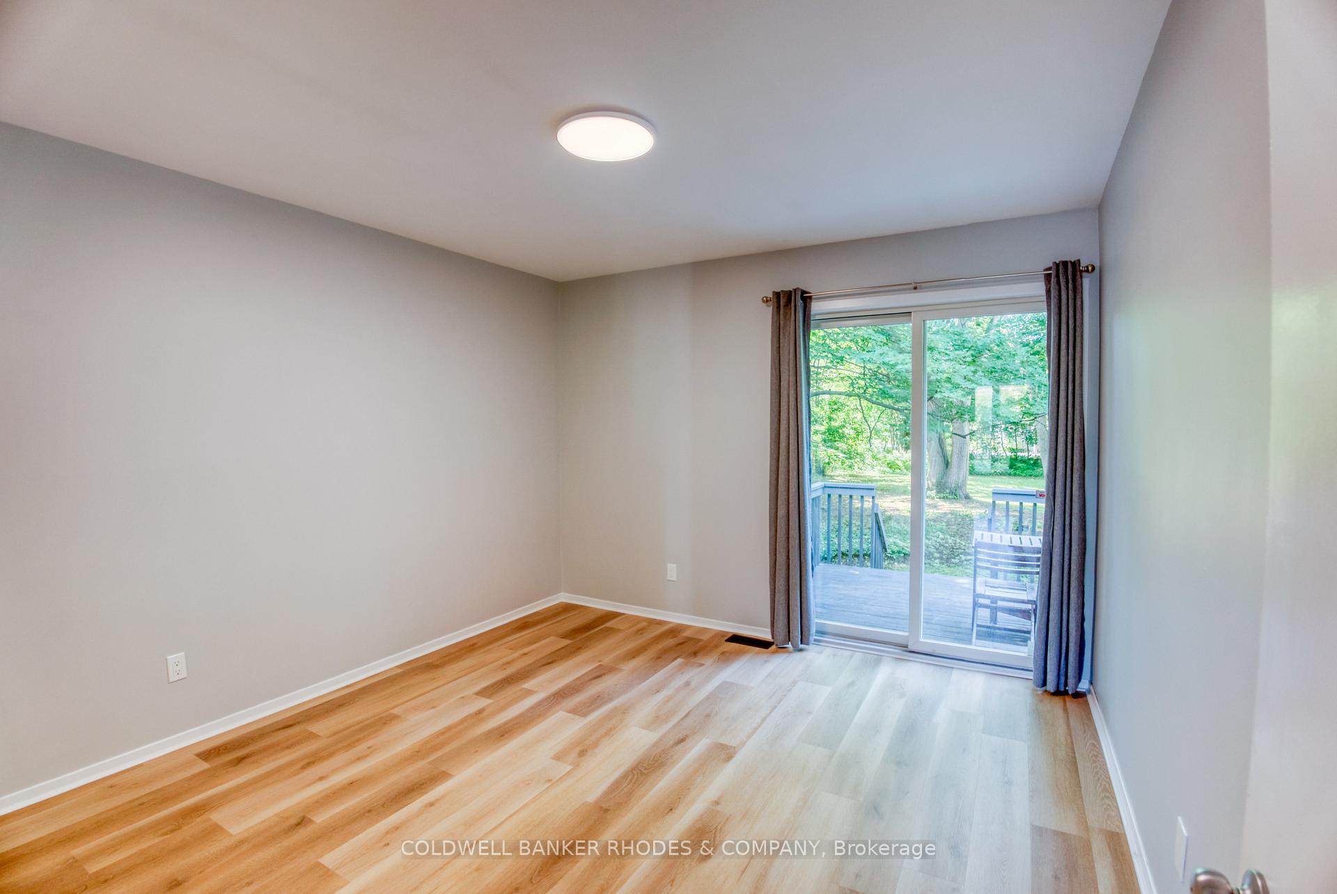 Photo 13 of 18 Sandridge Road, Ottawa, Manor Park — HOMEH