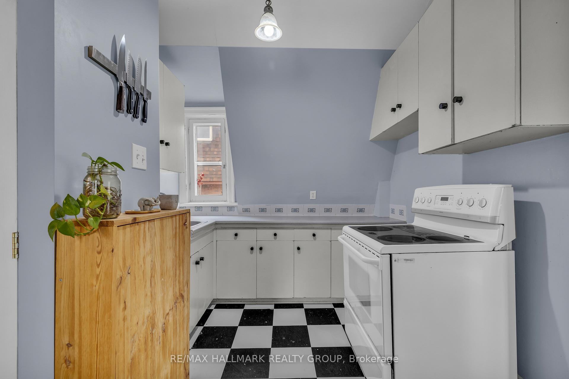 Photo 41 of 396 Daly Avenue, Ottawa, Sandy Hill — HOMEH